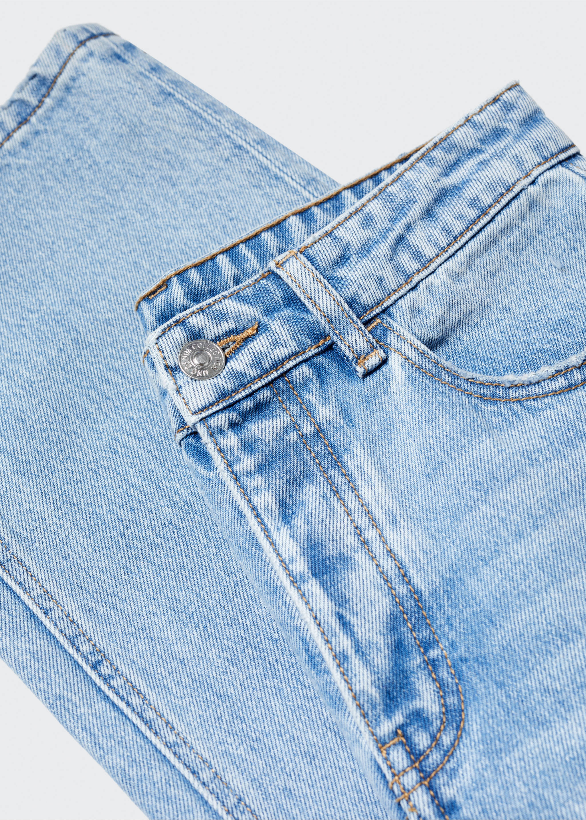 Straight jeans - Details of the article 8, Light Blue. Ref: 57000925-00.