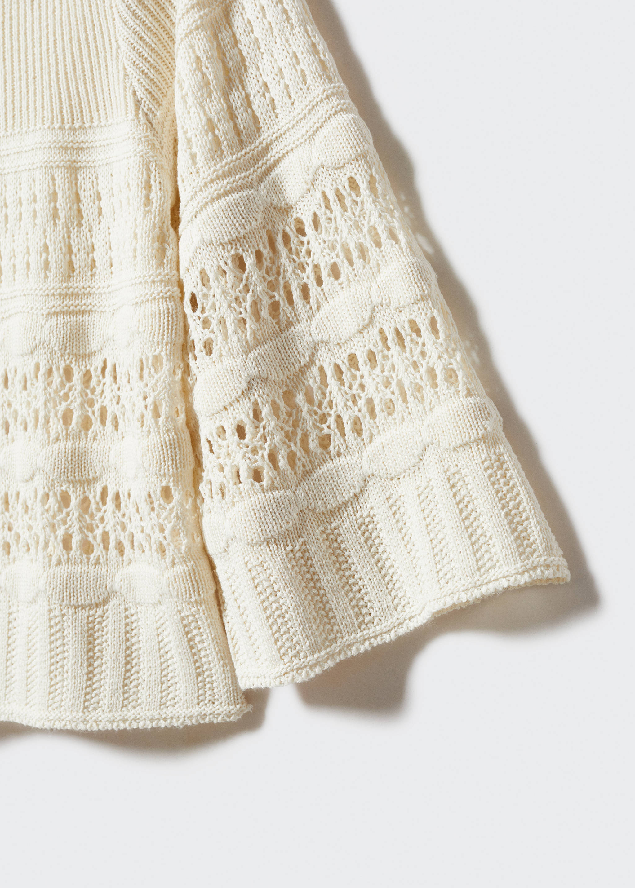 Openwork sweater with flared sleeves - Details of the article 8