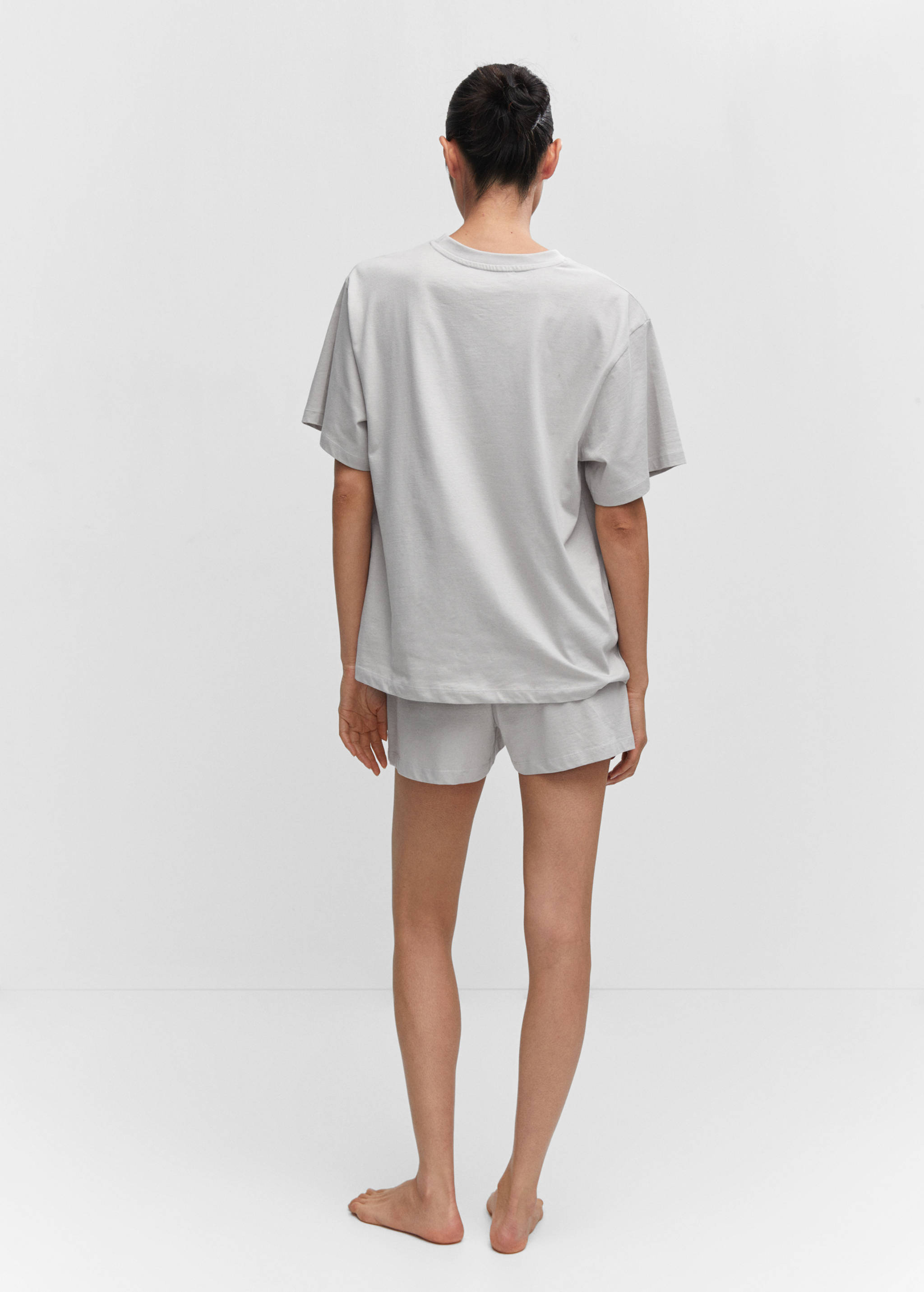 Kurzer Schlafanzug aus Baumwolle - Rückseite des Artikels