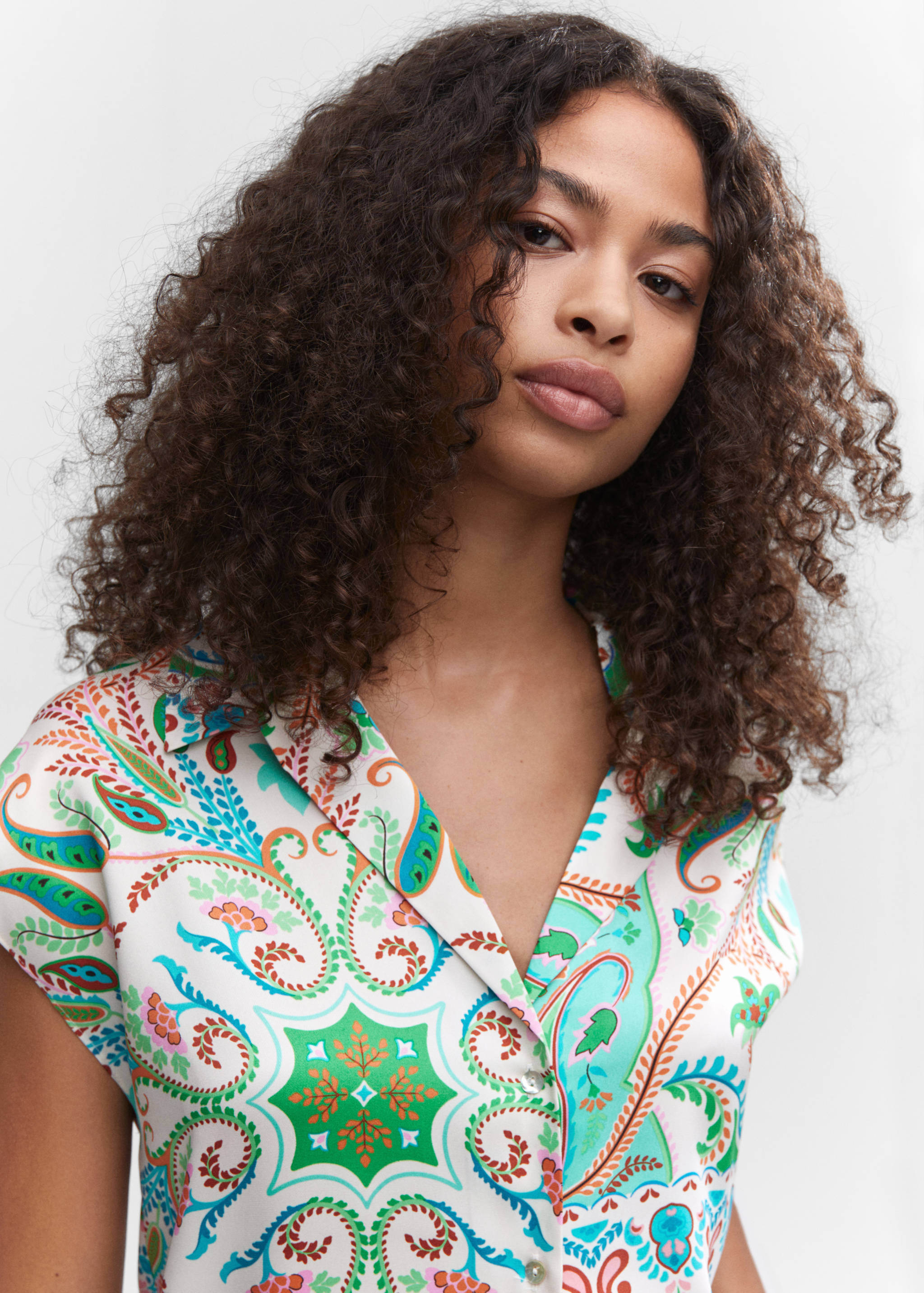 Camisa satinada estampada - Detalle del artículo 1