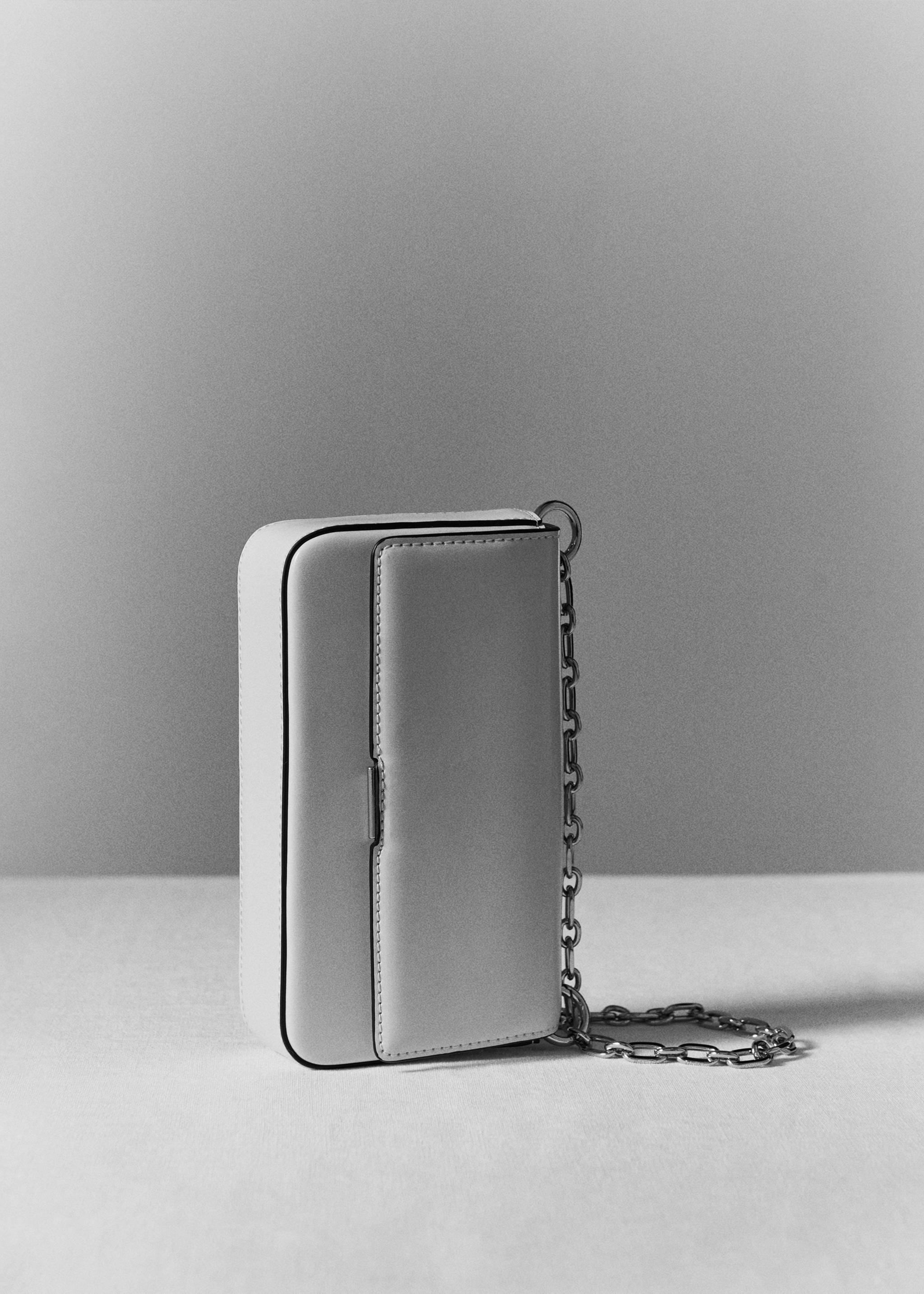 Flap chain bag - Details of the article 9