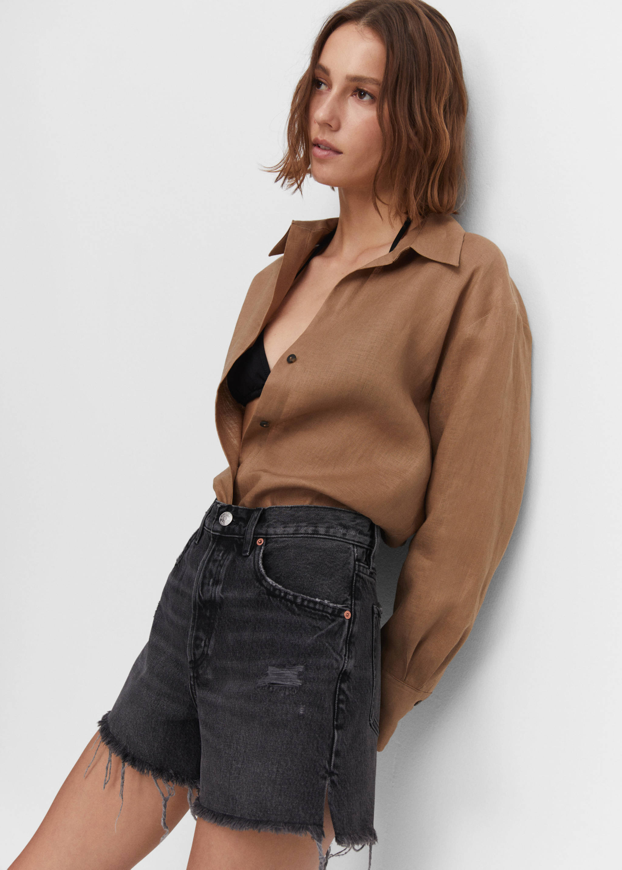 Shorts rectos bajo deshilachado - Detalle del artículo 2