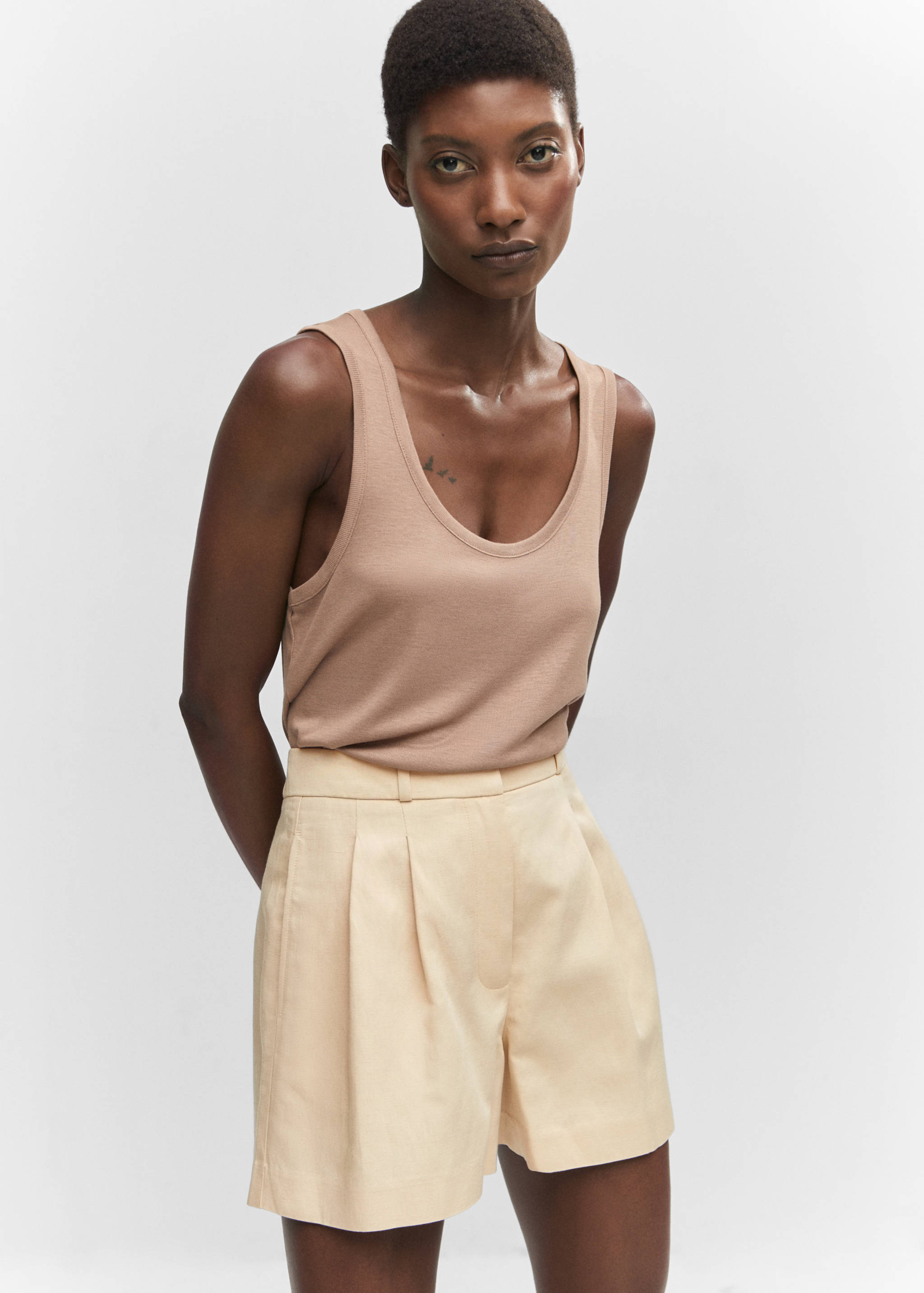 Pantaloni scurți talie medie pense - Detaliu al articolului 1