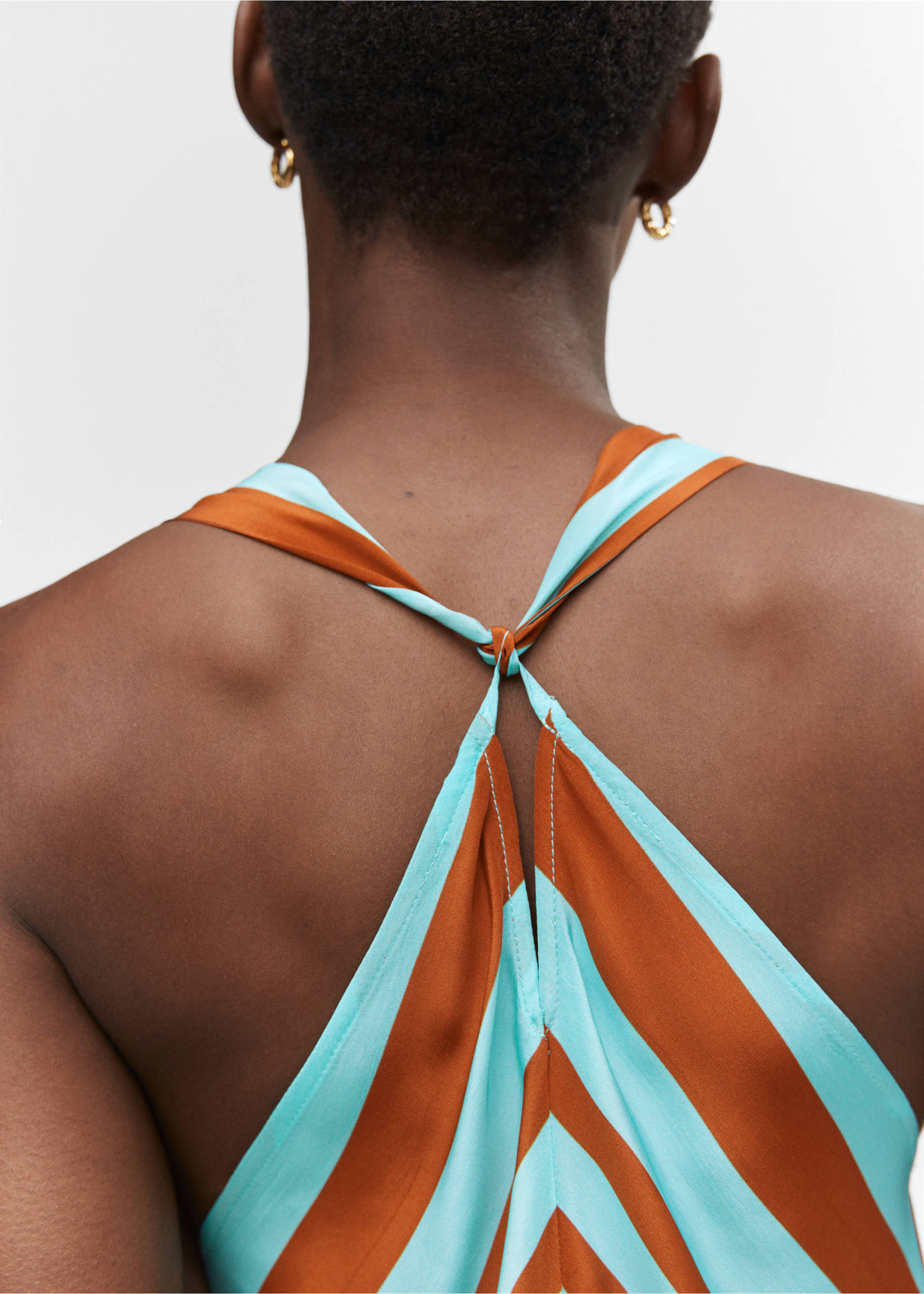 V-neck satin dress - Details of the article 3, Turquoise. Ref: 57002894-00.