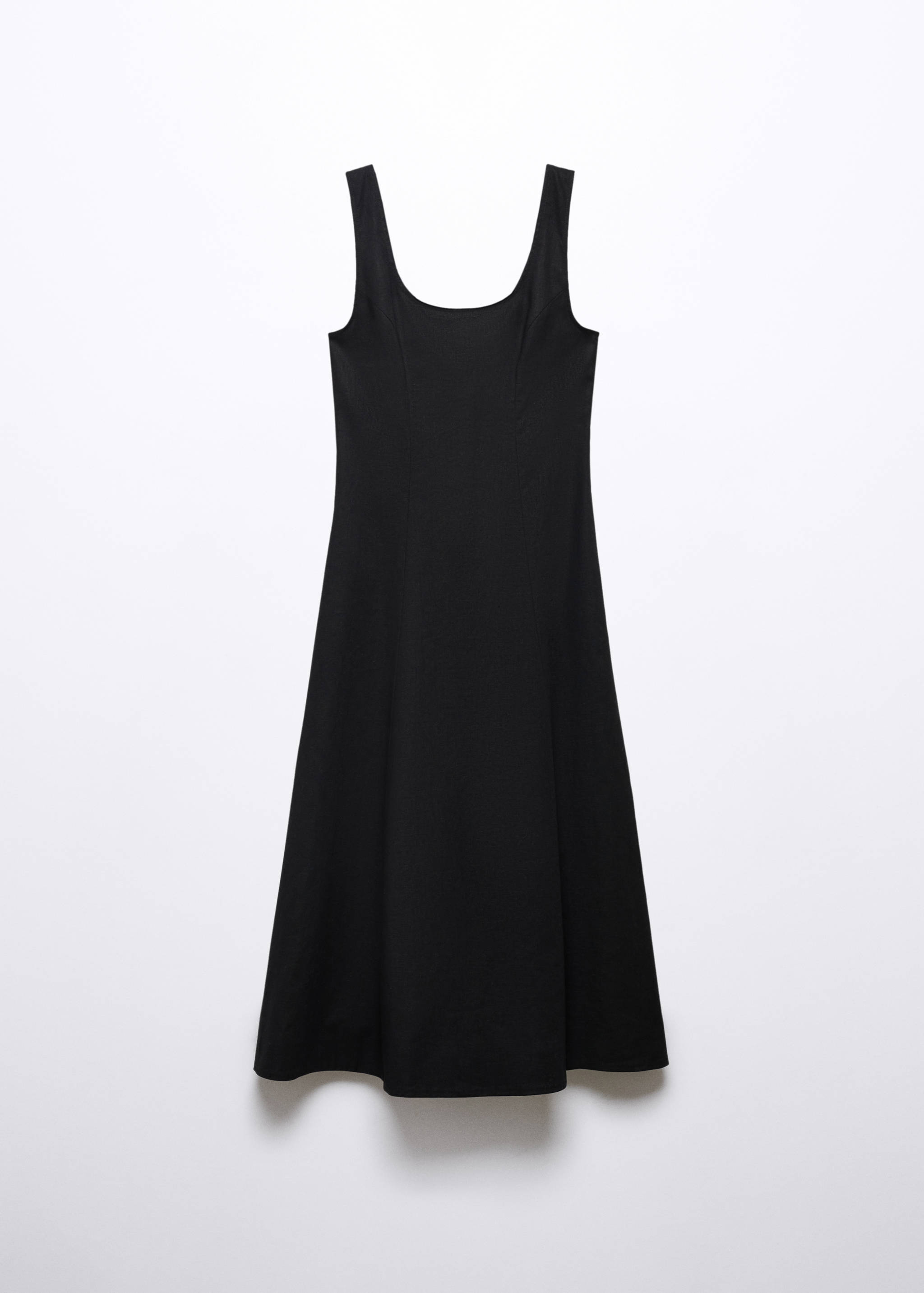 Vestido de linho com abertura nas costas - Artigo sem modelo