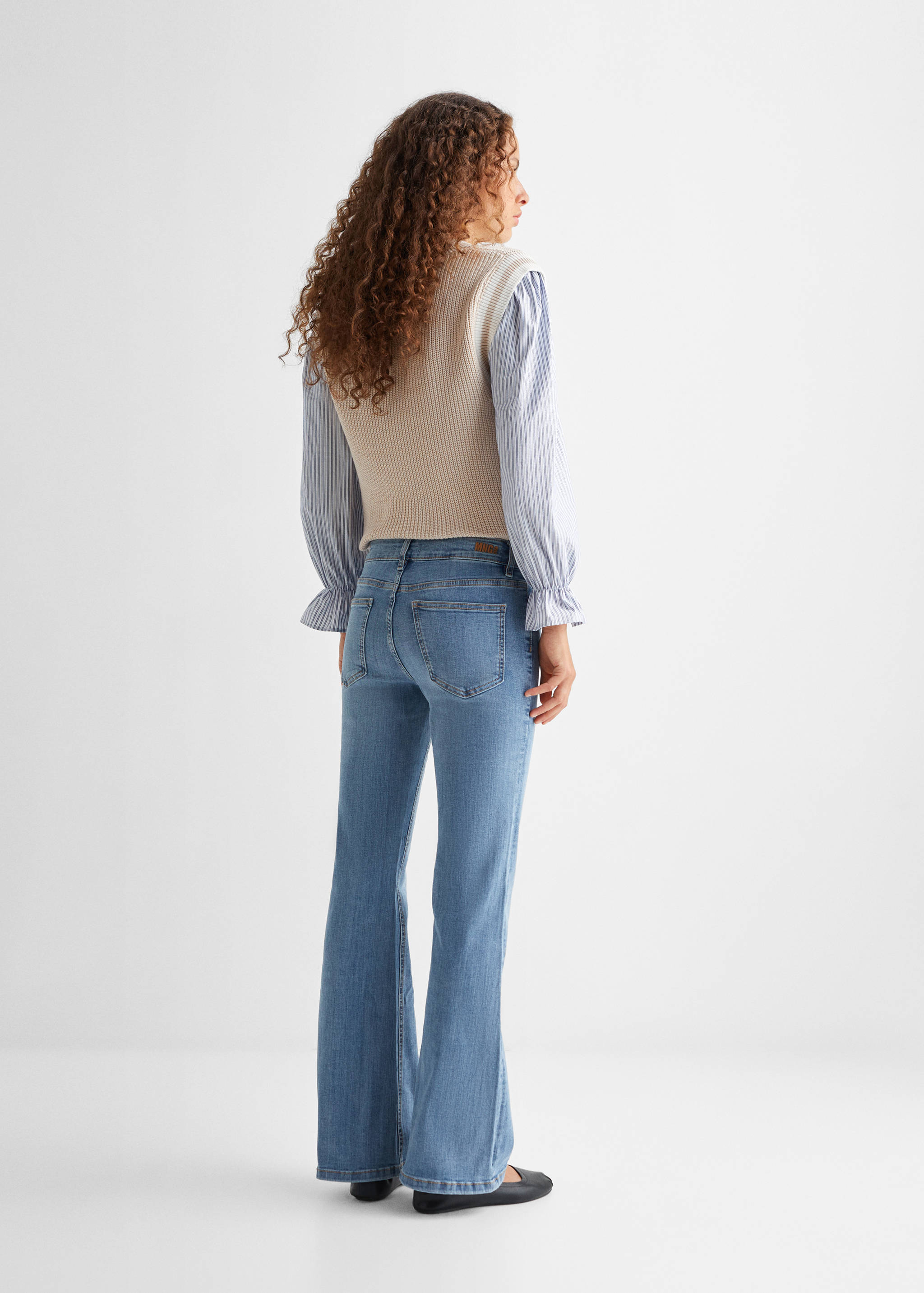 Flared jeans - Achterkant van het artikel