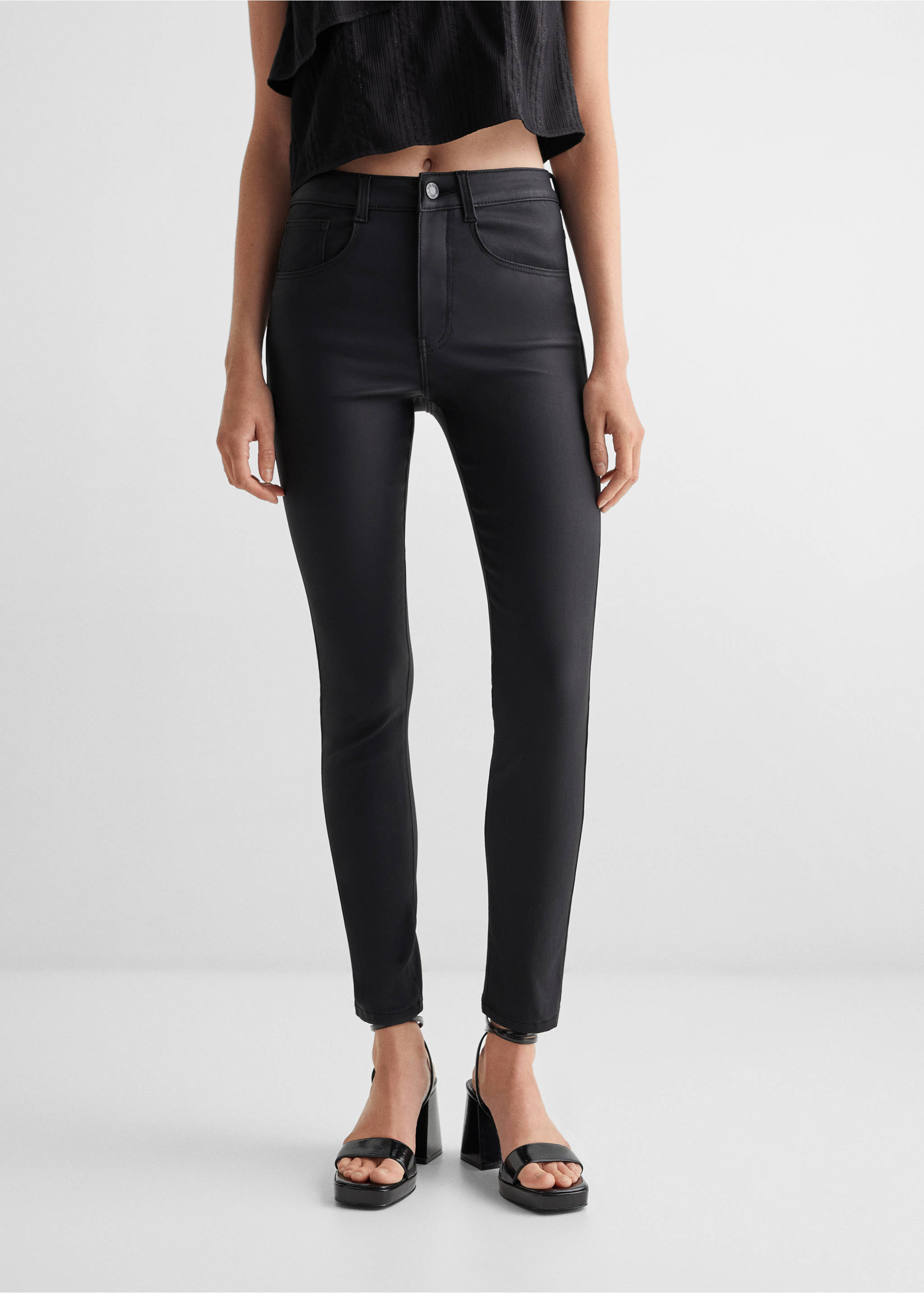 Skinny coated jeans - Details of the article 6, Black. Ref: 57003263-00.