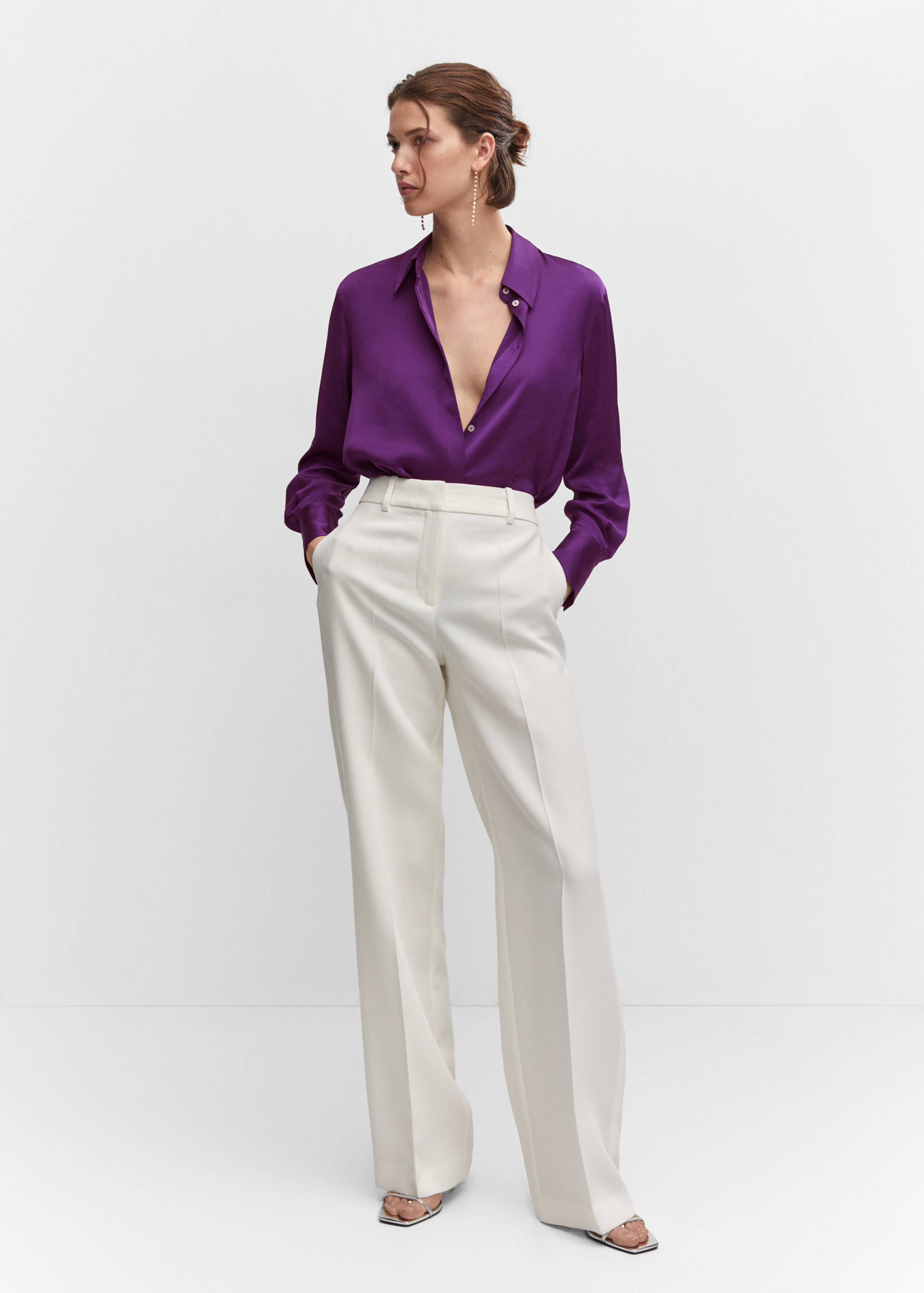 Camisa fluida setinada - Pla general