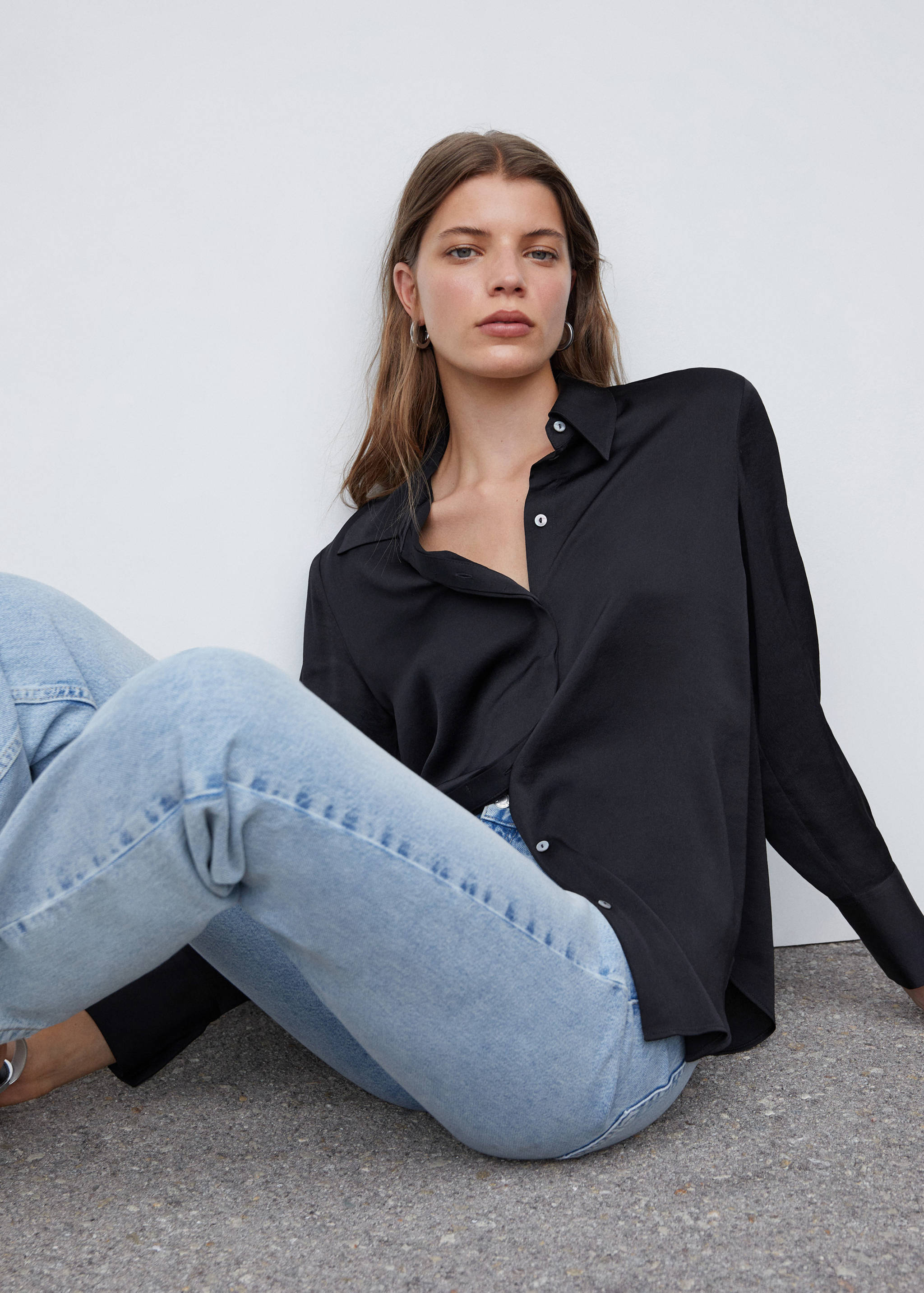 Camisa fluida setinada - Detall de l'article 2