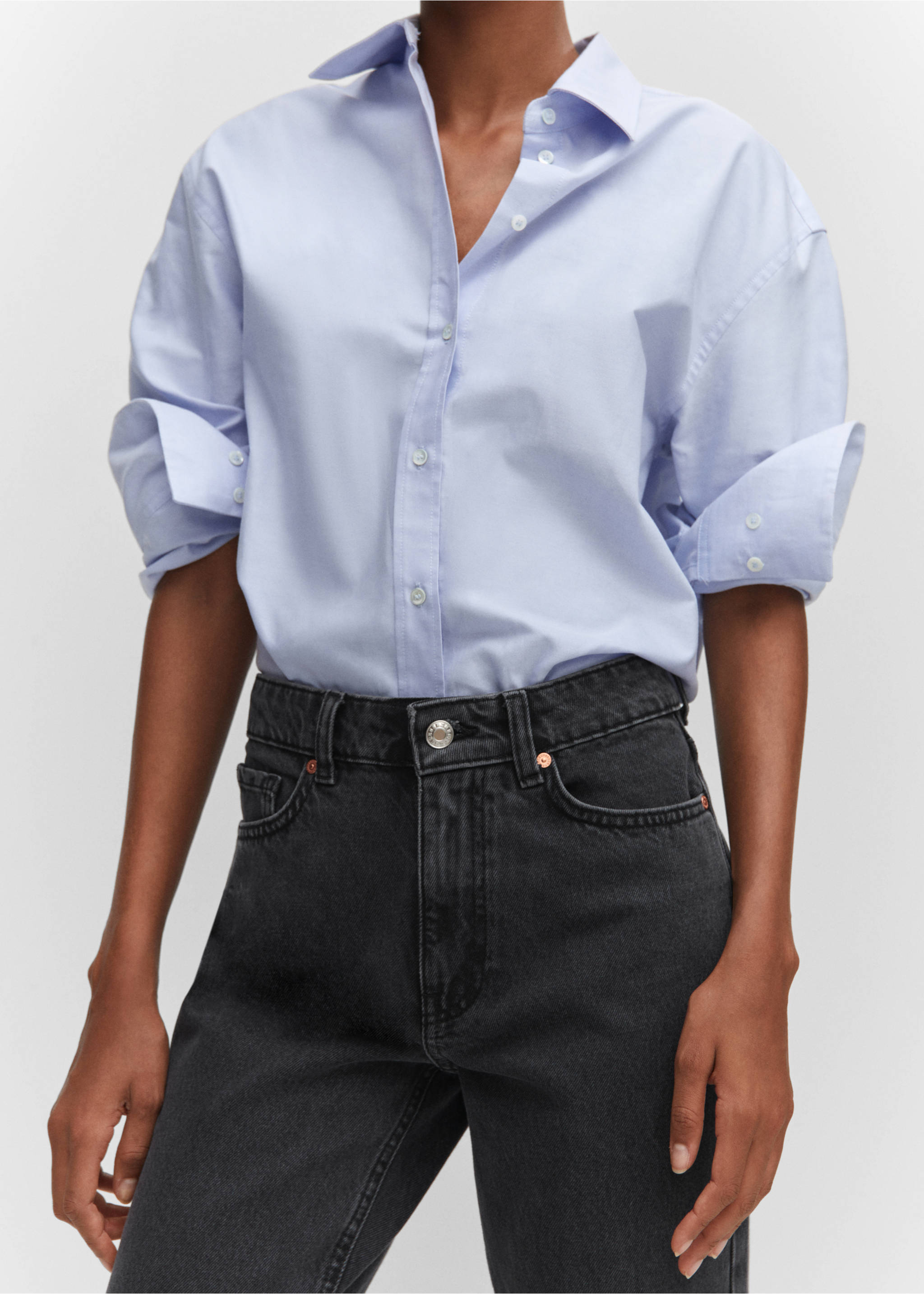 Straight-fit cropped jeans - Details of the article 2, Black denim. Ref: 57003804-00.