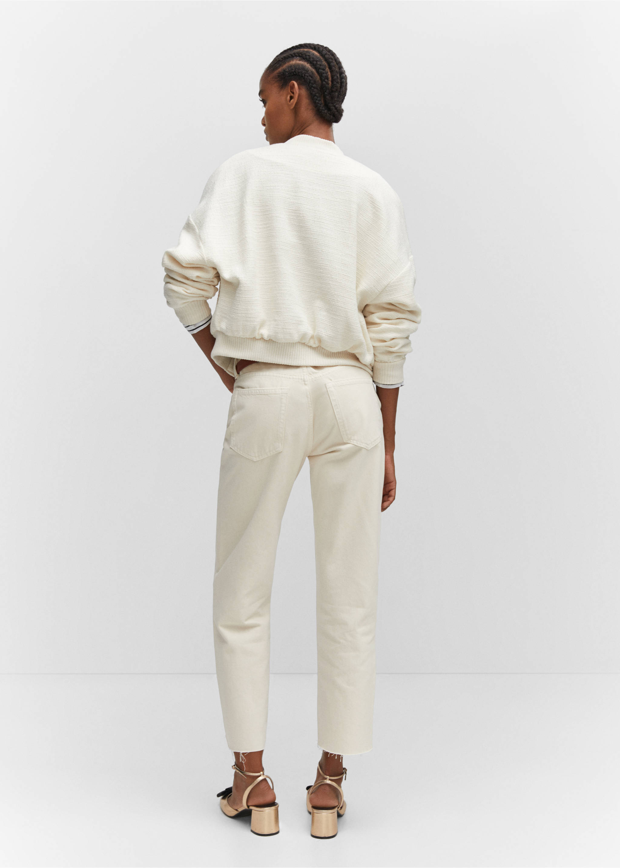 Straight-fit cropped jeans - Reverse of the article, Ecru. Ref: 57003805-00.