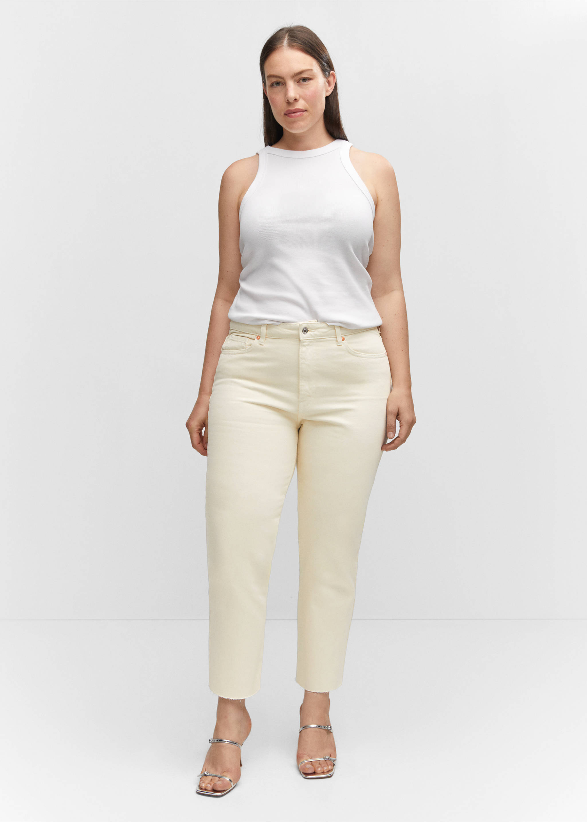 Straight-fit cropped jeans - Details of the article 3, Ecru. Ref: 57003805-00.