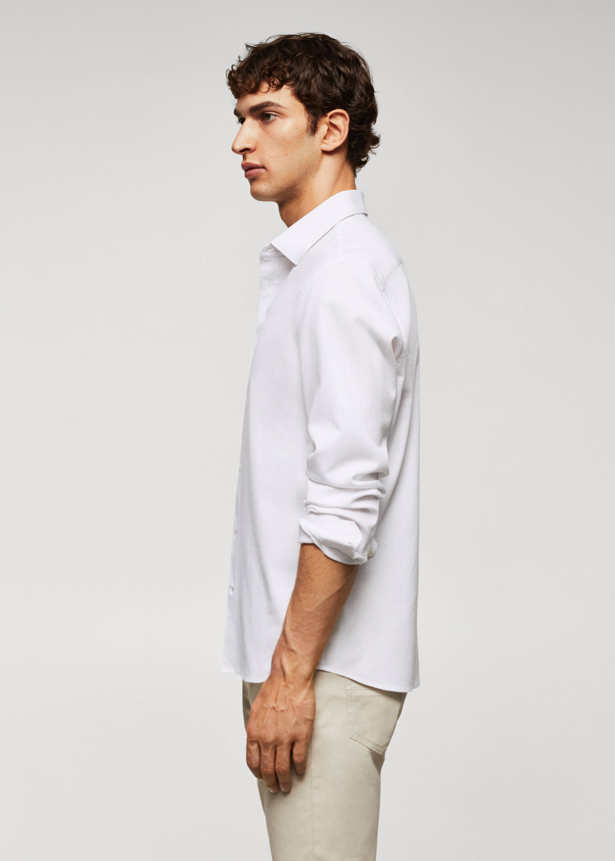 Slim-fit cotton structured shirt - Details of the article 2