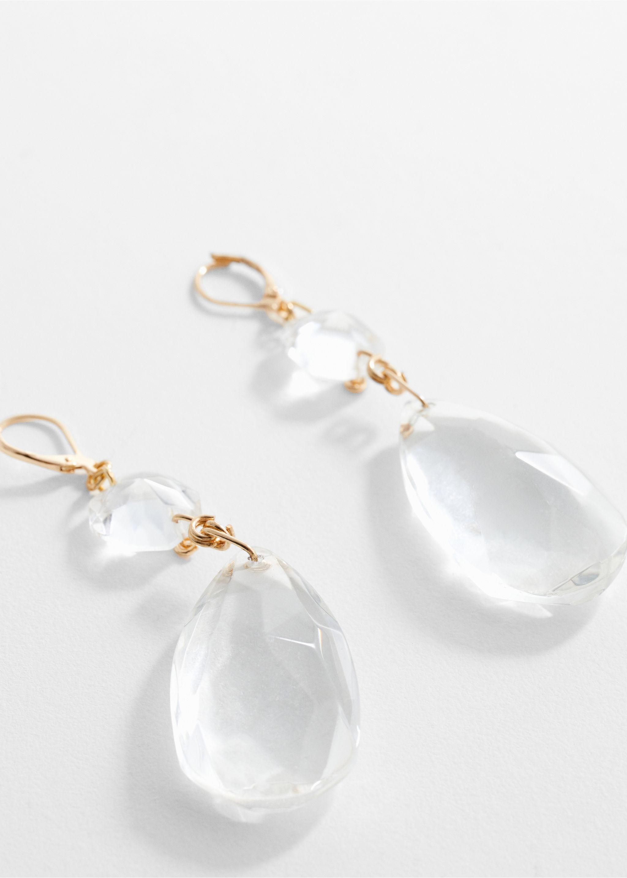 Boucles d’oreilles cristaux à facettes - Plan moyen