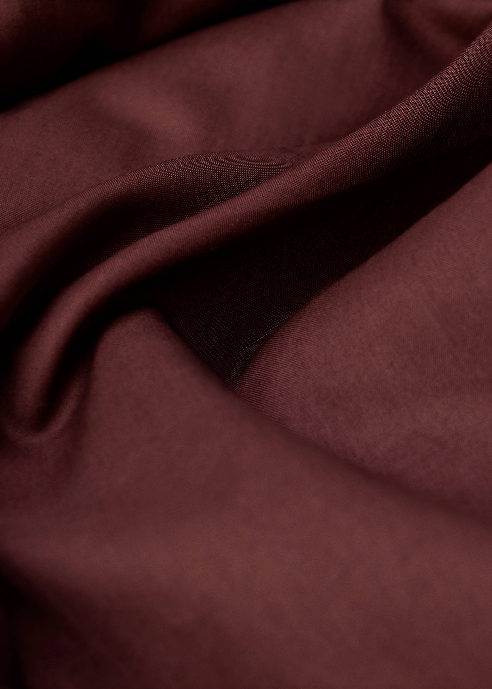 Bettbezug aus 100 % Baumwolle - Detail des Artikels 1, Weinrot. Ref: 57004071-00.