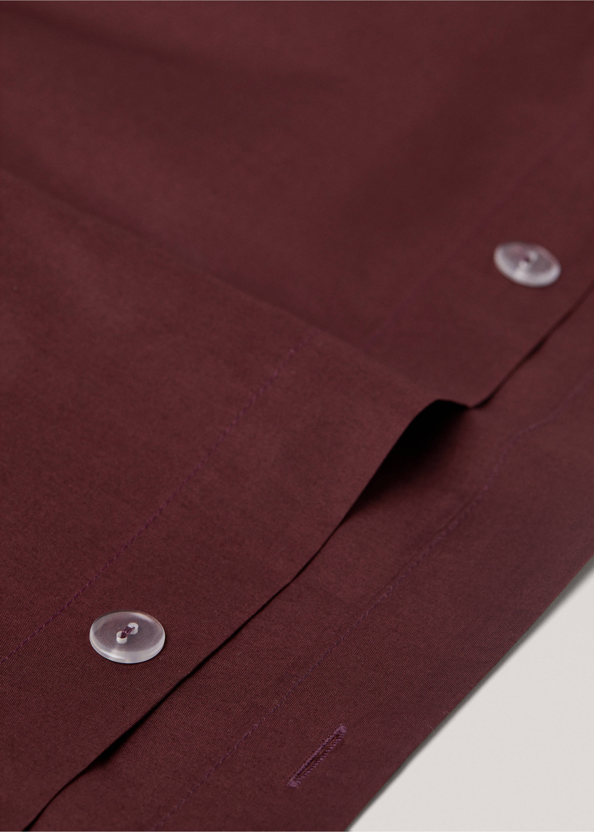 Bettbezug aus 100 % Baumwolle - Detail des Artikels 3, Weinrot. Ref: 57004071-00.