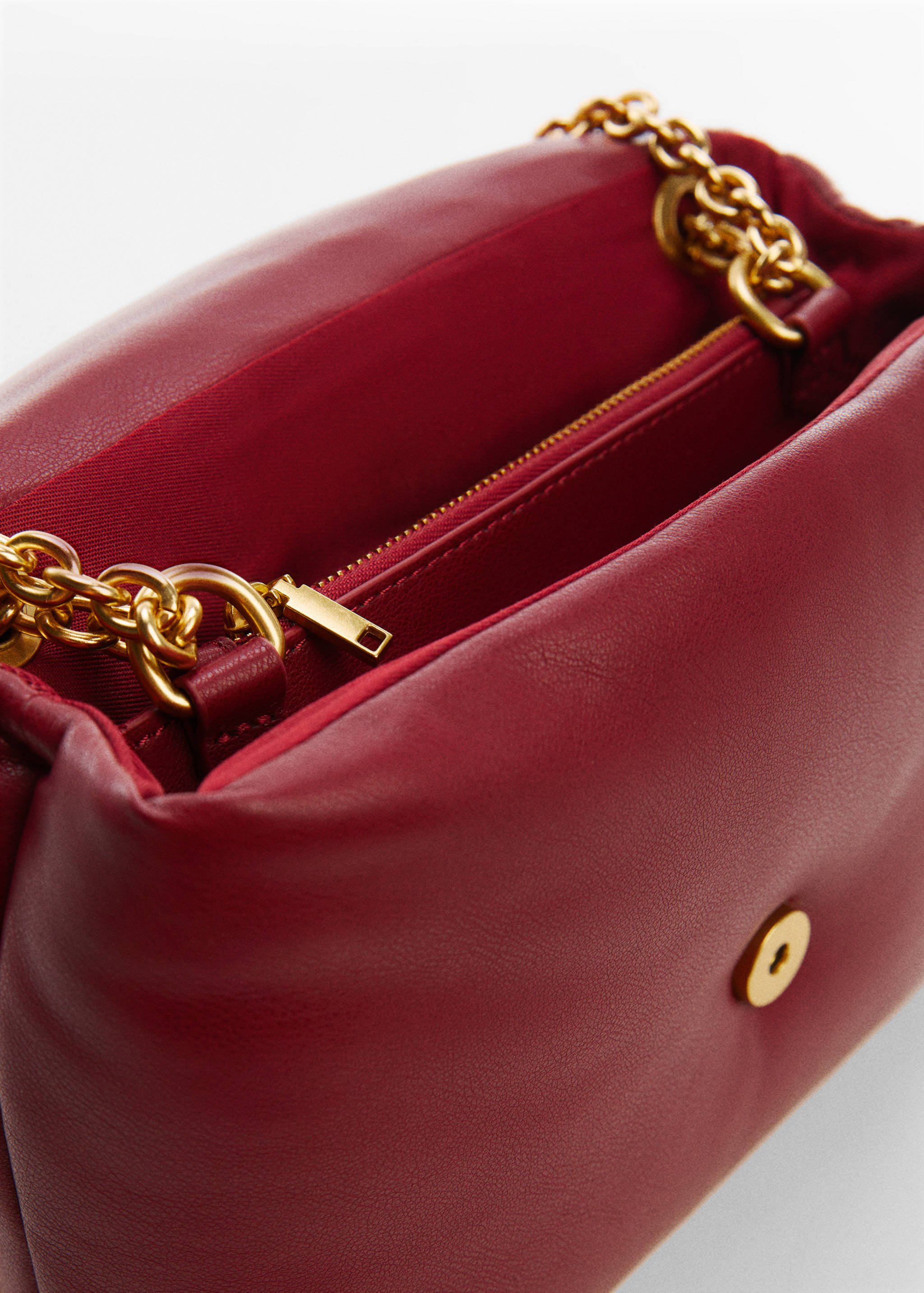 Quilted bag with flap - Details of the article 2