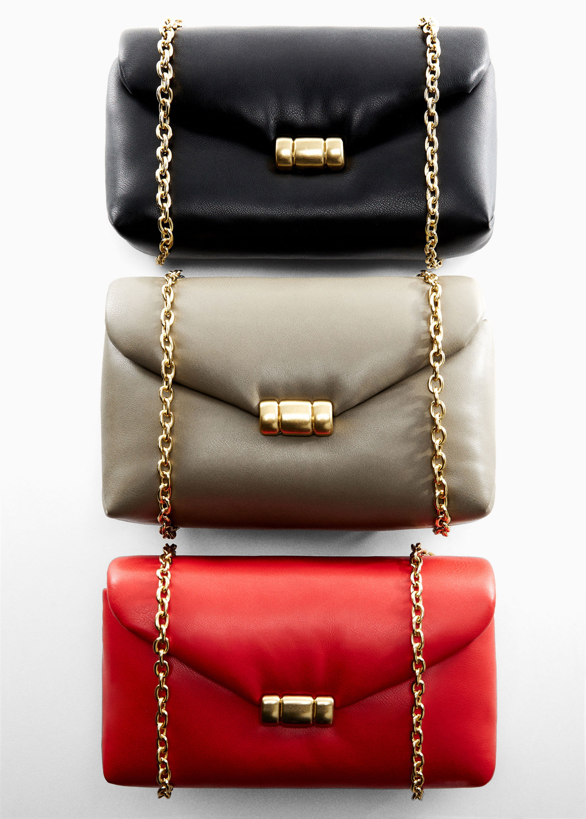 Quilted bag with chain handle - Women | MANGO OUTLET USA Quilted bag with chain handle - Women | MANGO OUTLET USA