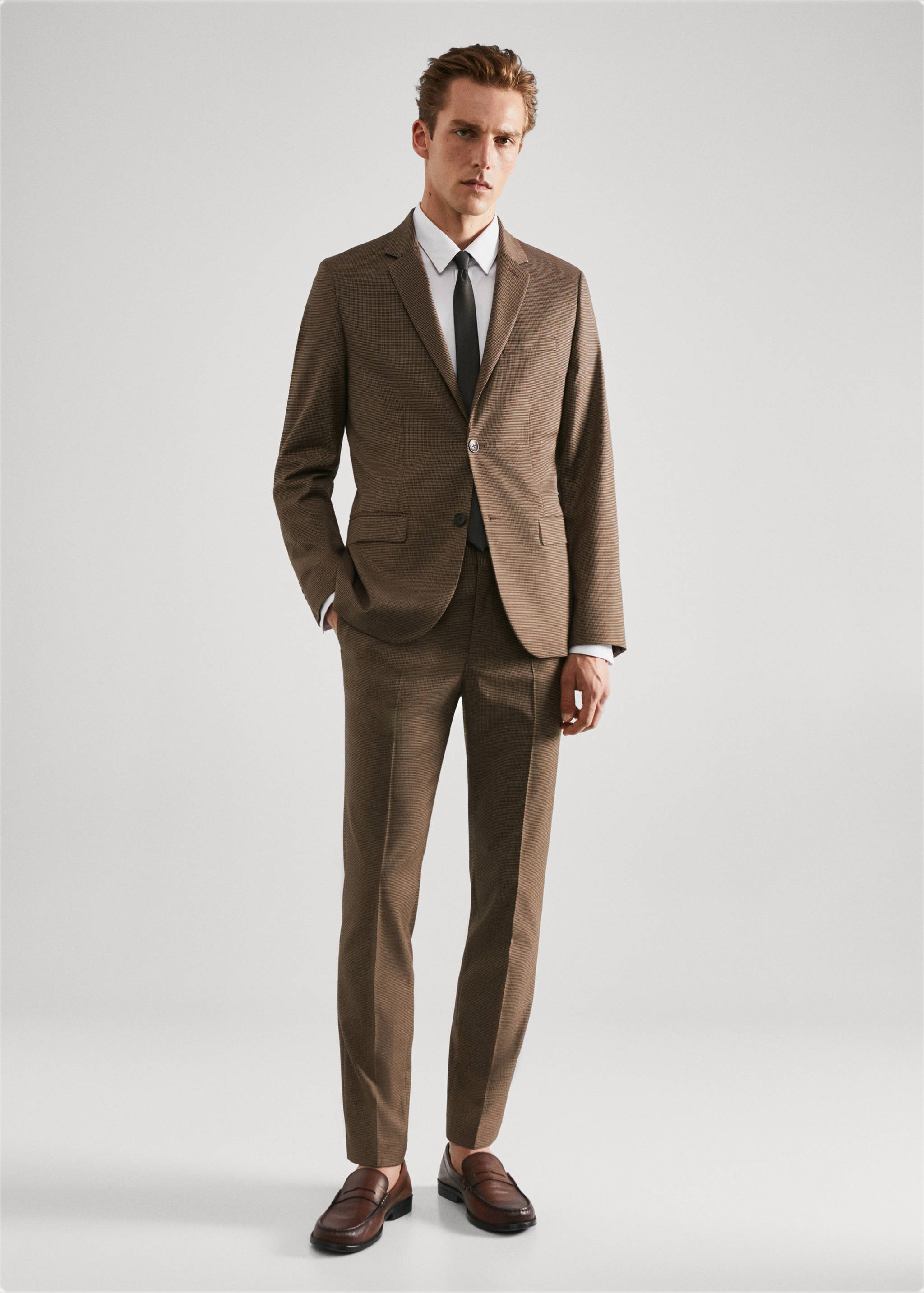 Super Slim Fit-Anzugsakko aus Stretchgewebe - Allgemeine Ansicht, Braun. Ref: 57004763-00.