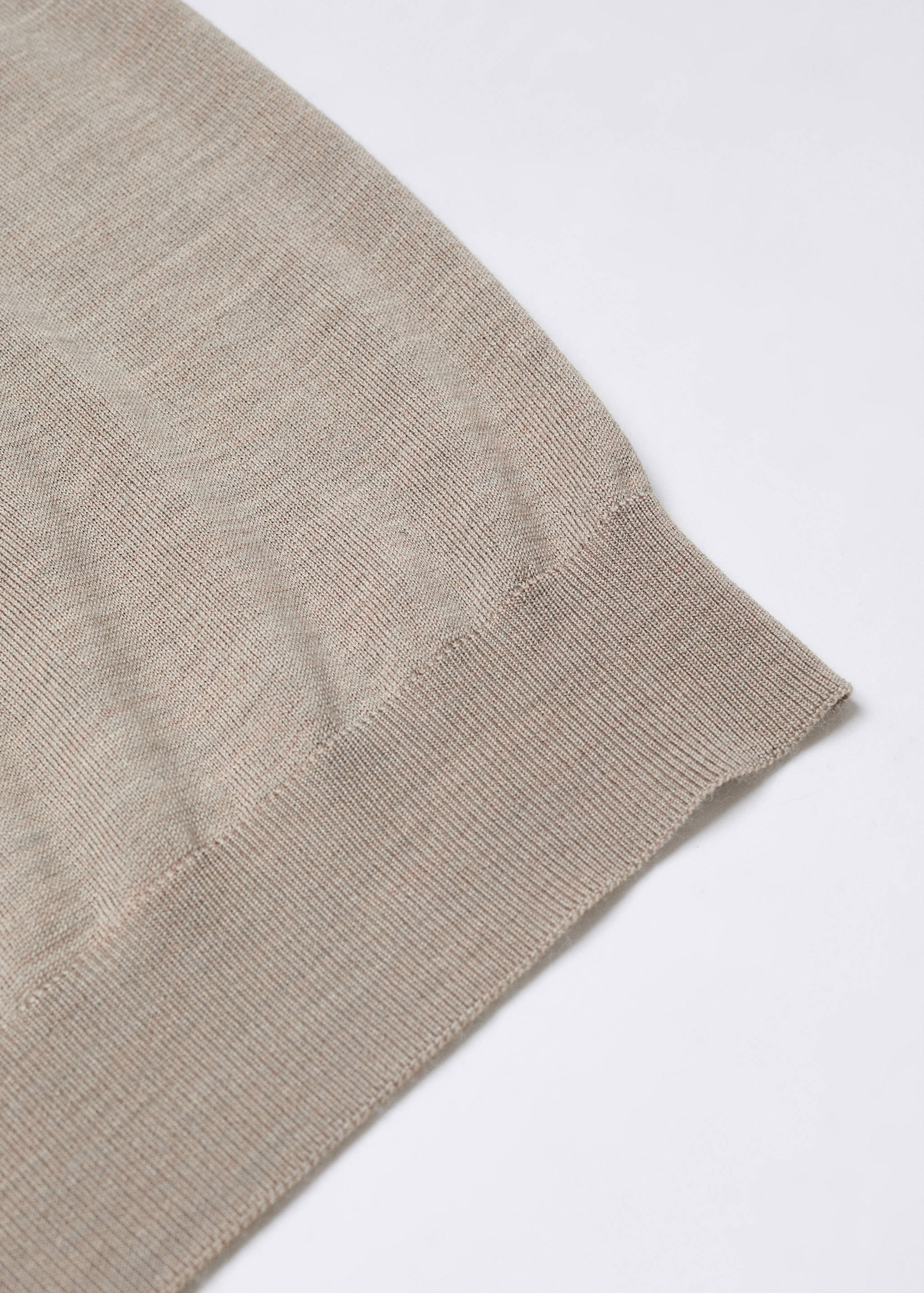 Pullover aus 100 % Merinowolle mit Rollkragen - Detail des Artikels 8