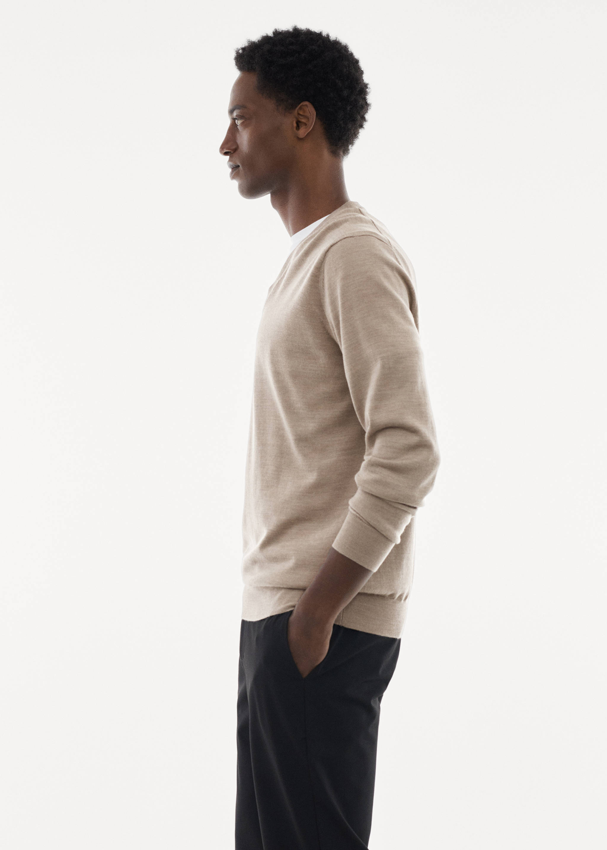 Pull-over 100 % laine mérinos col V - Détail de l'article 2