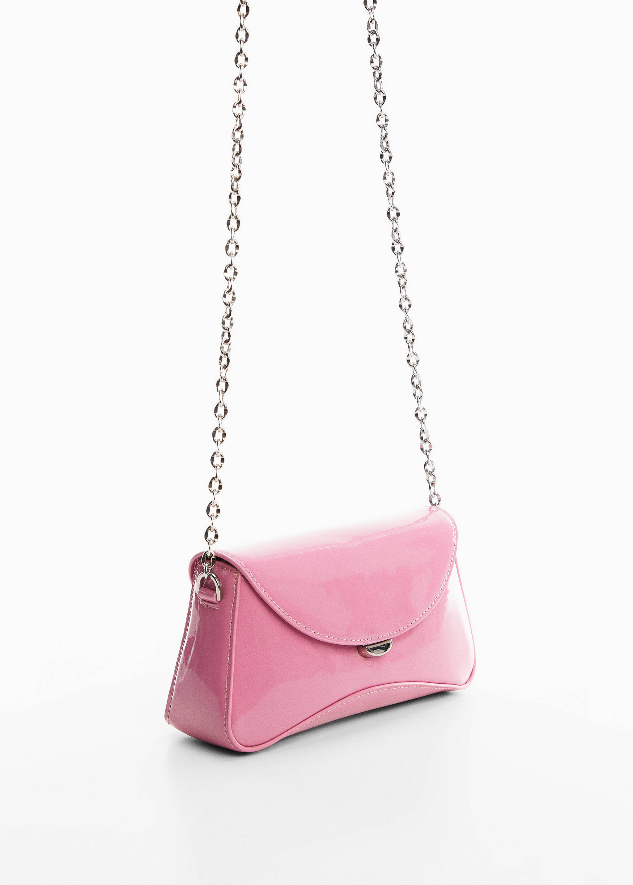 Bolso charol cadena - Plano medio
