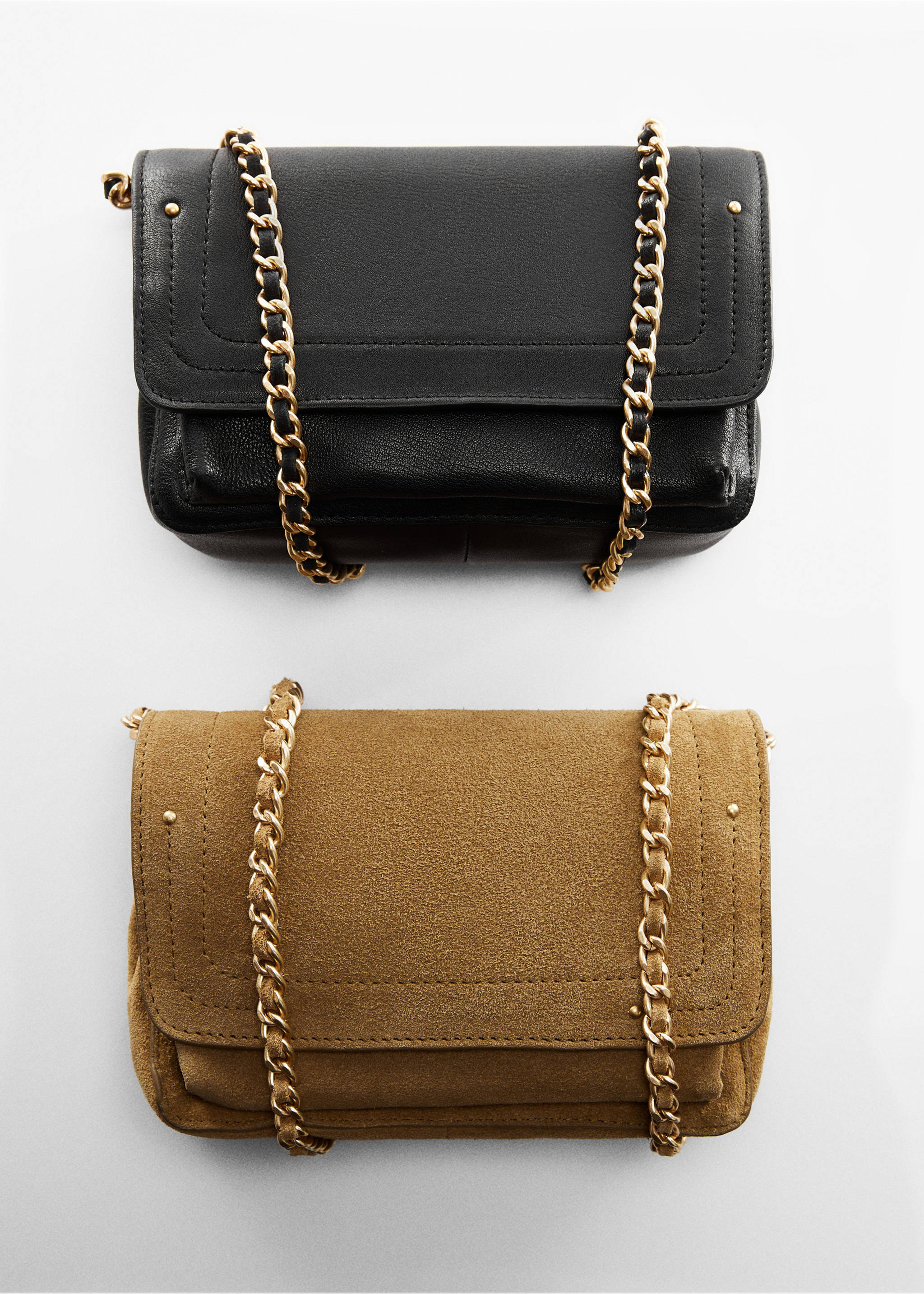 Flap leather bag - Details of the article 5, Black. Ref: 57004789-00.