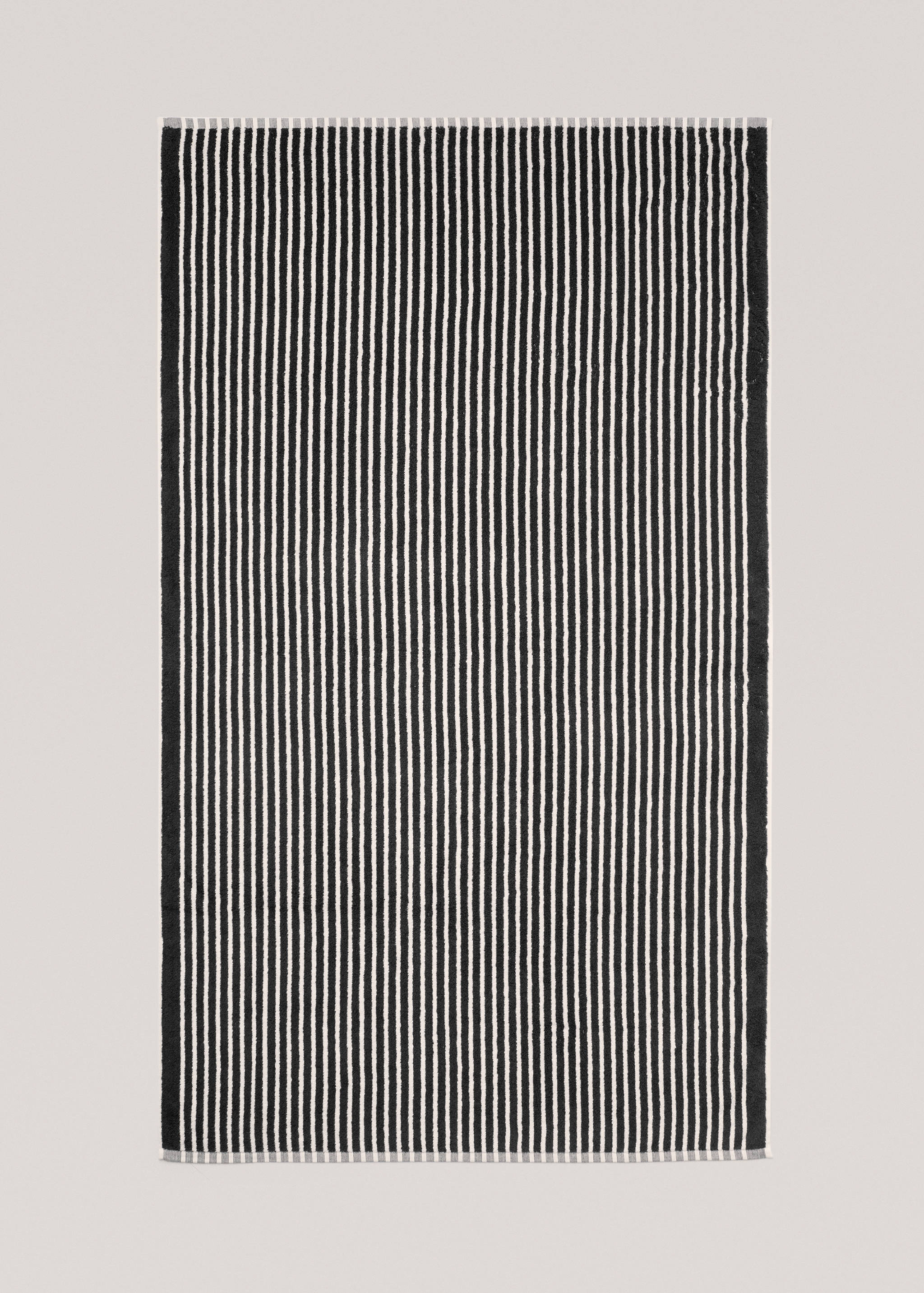Striped bath towel 90x150cm - Details of the article 3
