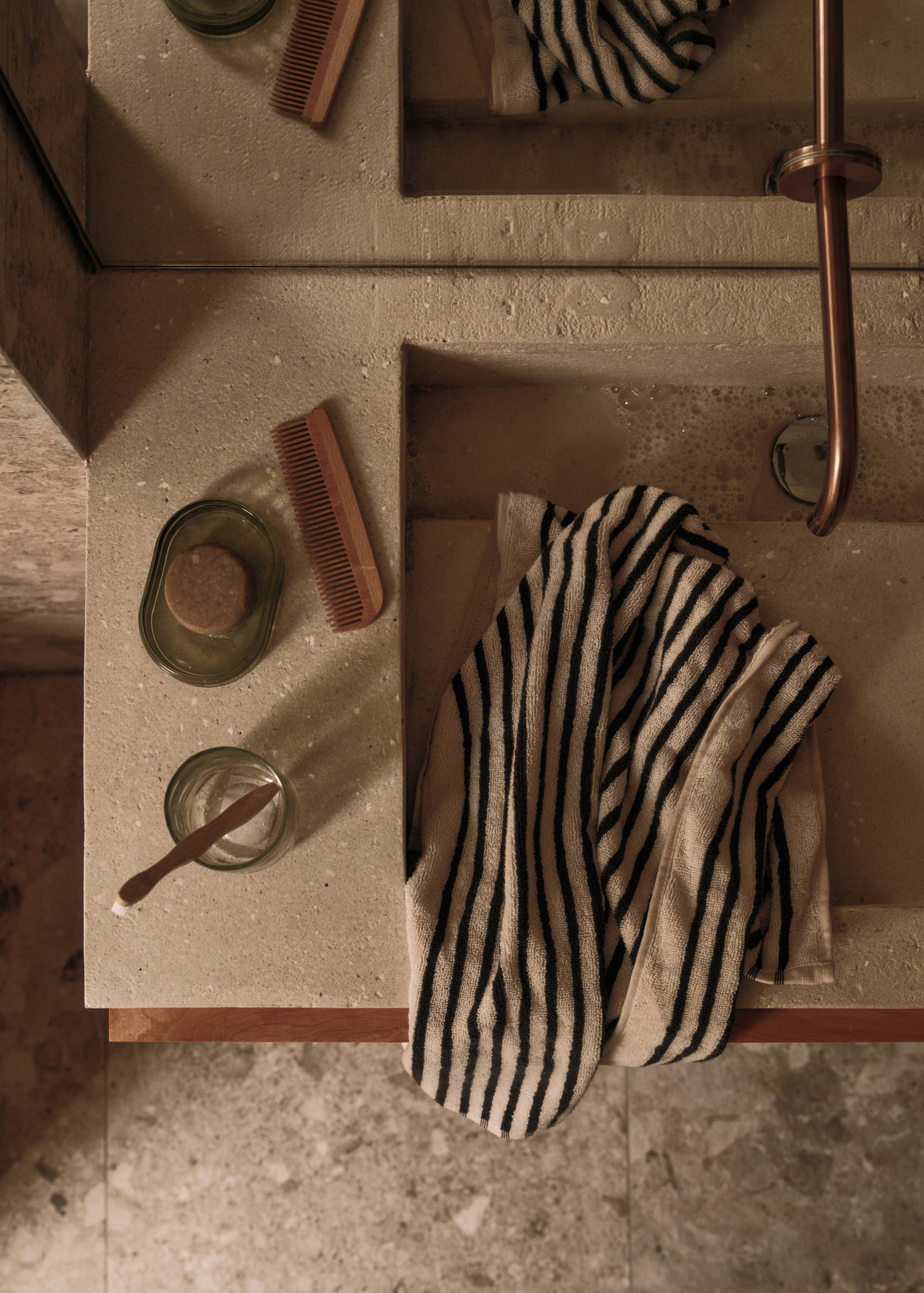 Striped hands towel 50x90cm - Details of the article 9