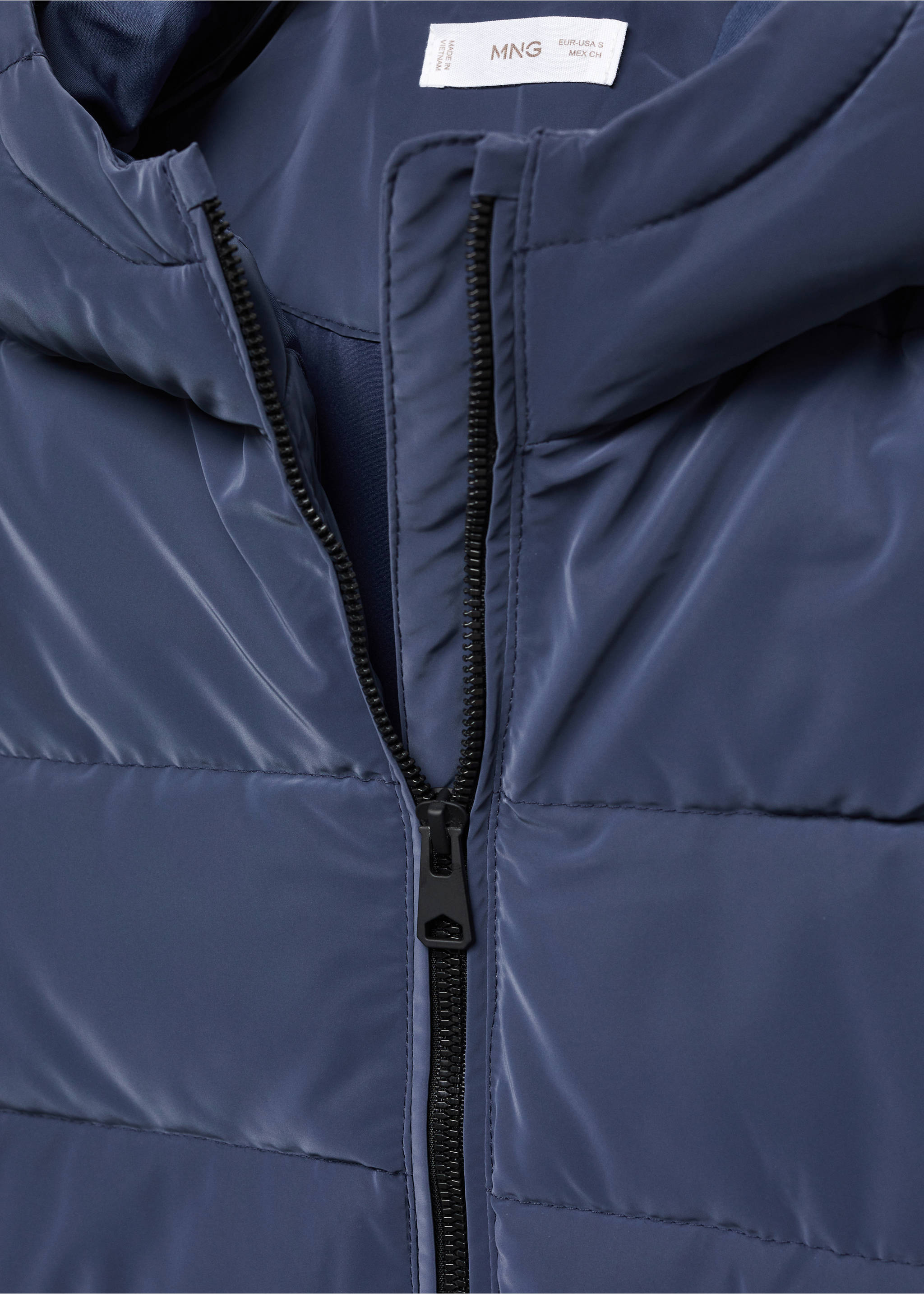 Wasserabweisende Steppjacke - Detail des Artikels 8, Dunkles Marineblau. Ref: 57005136-00.