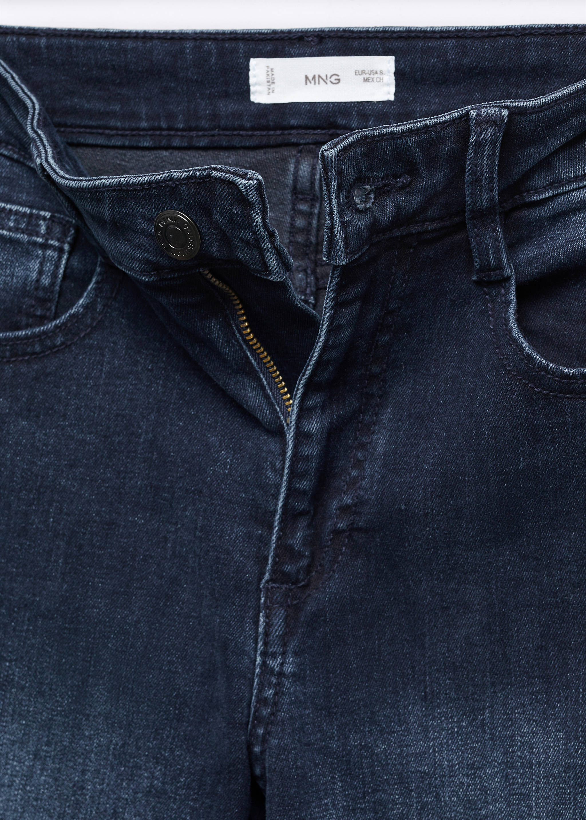 Utsvängda jeans - Detaljer om artikeln 8