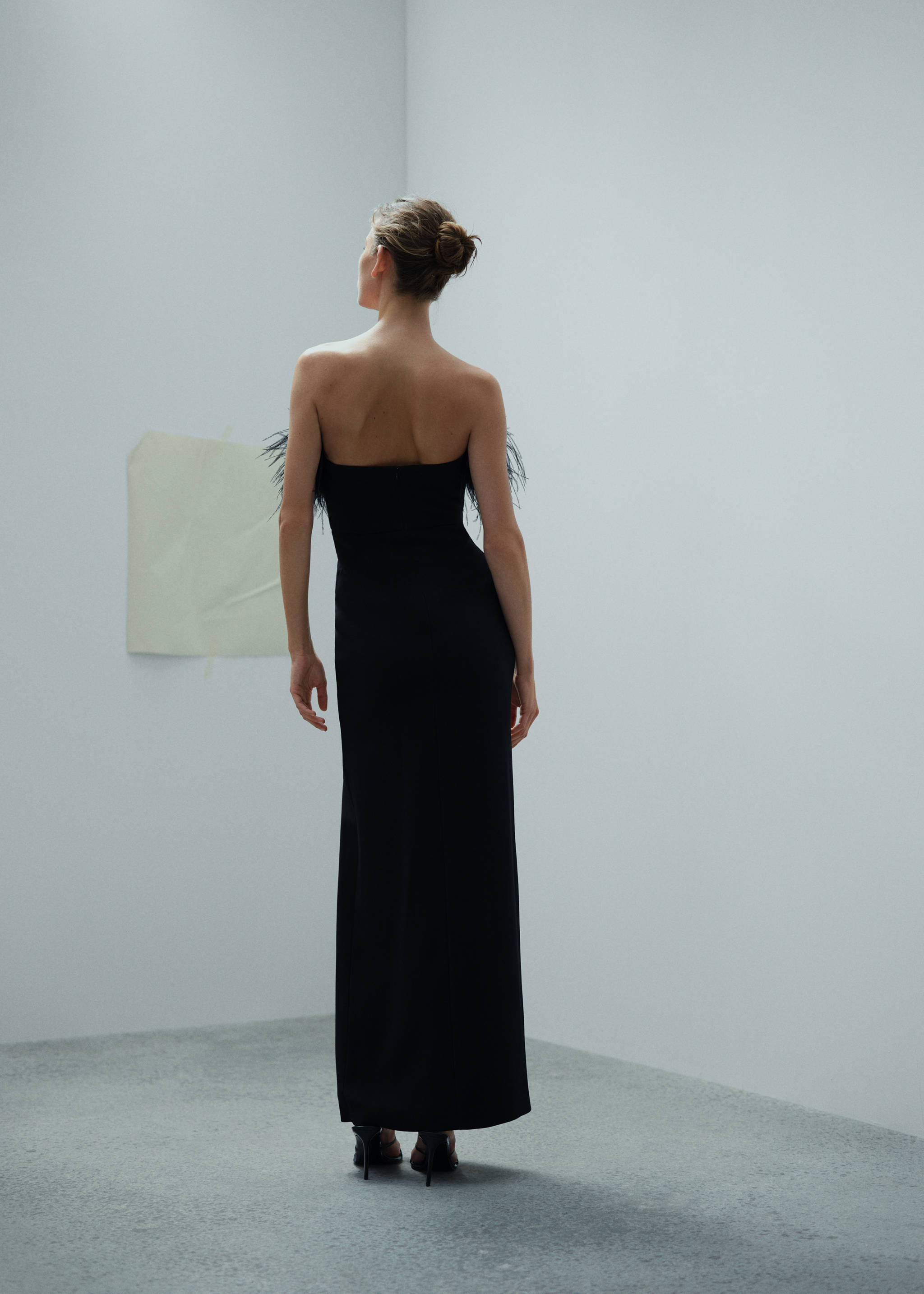 Robe bustier détail plumes - Verso de l’article