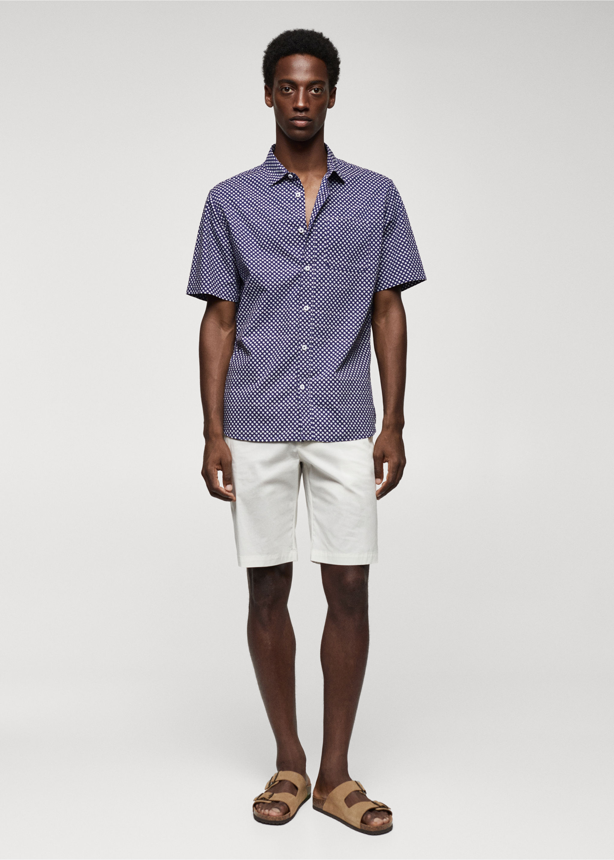100% cotton short-sleeved mirco-patterned shirt - General plane