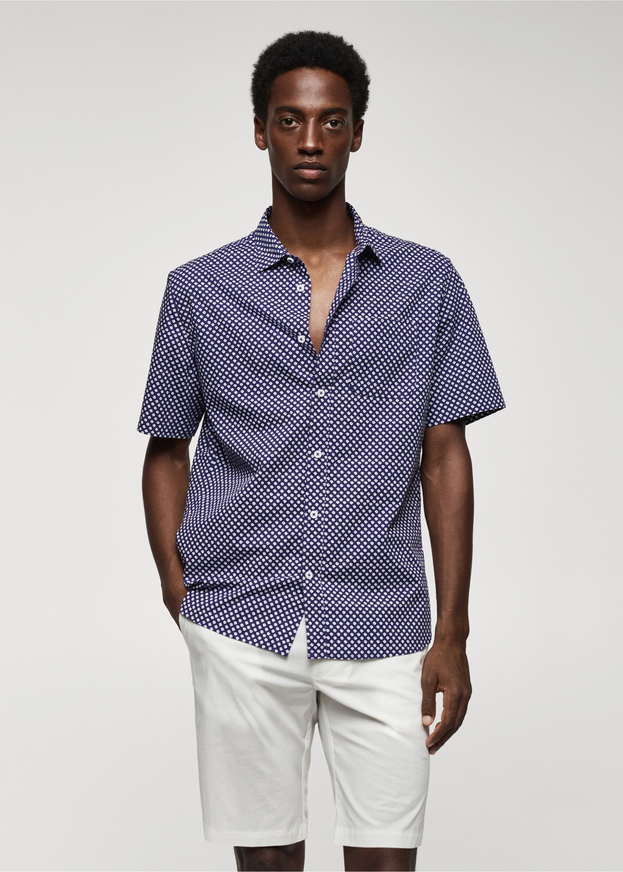 100% cotton short-sleeved mirco-patterned shirt - Medium plane