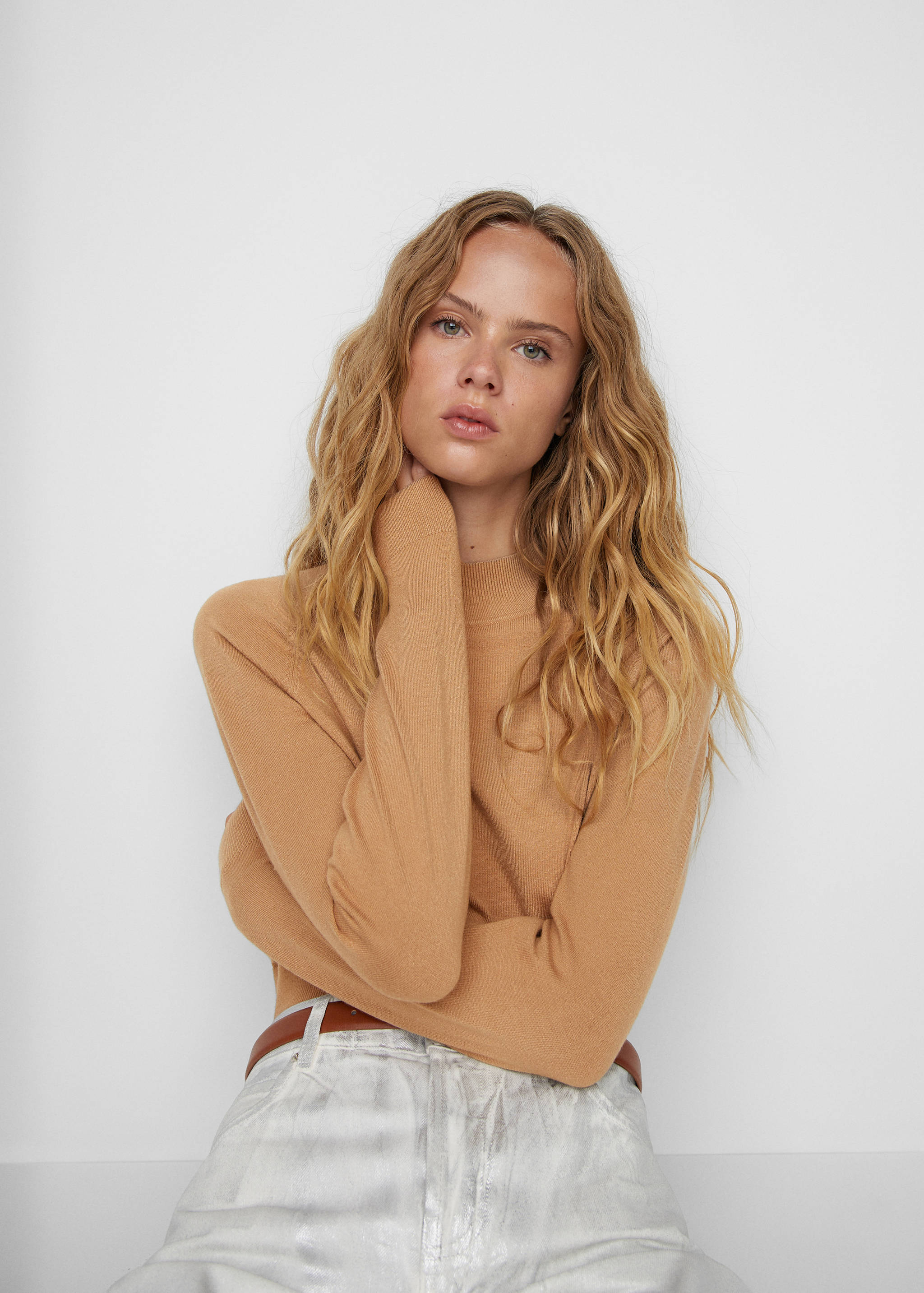 Cropped sweater with perkins neck - Details of the article 2