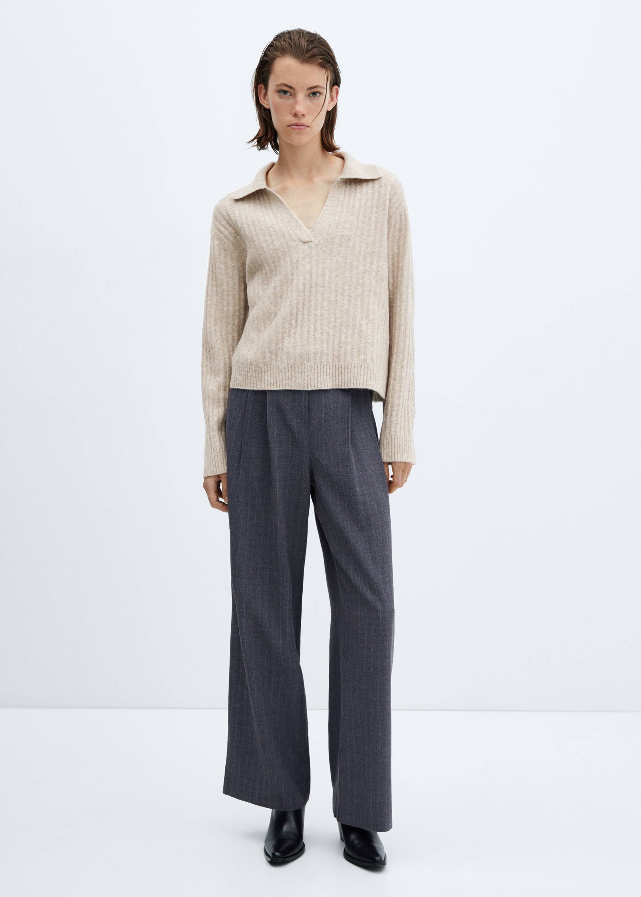 Jersey canalé cuello pico - Plano general