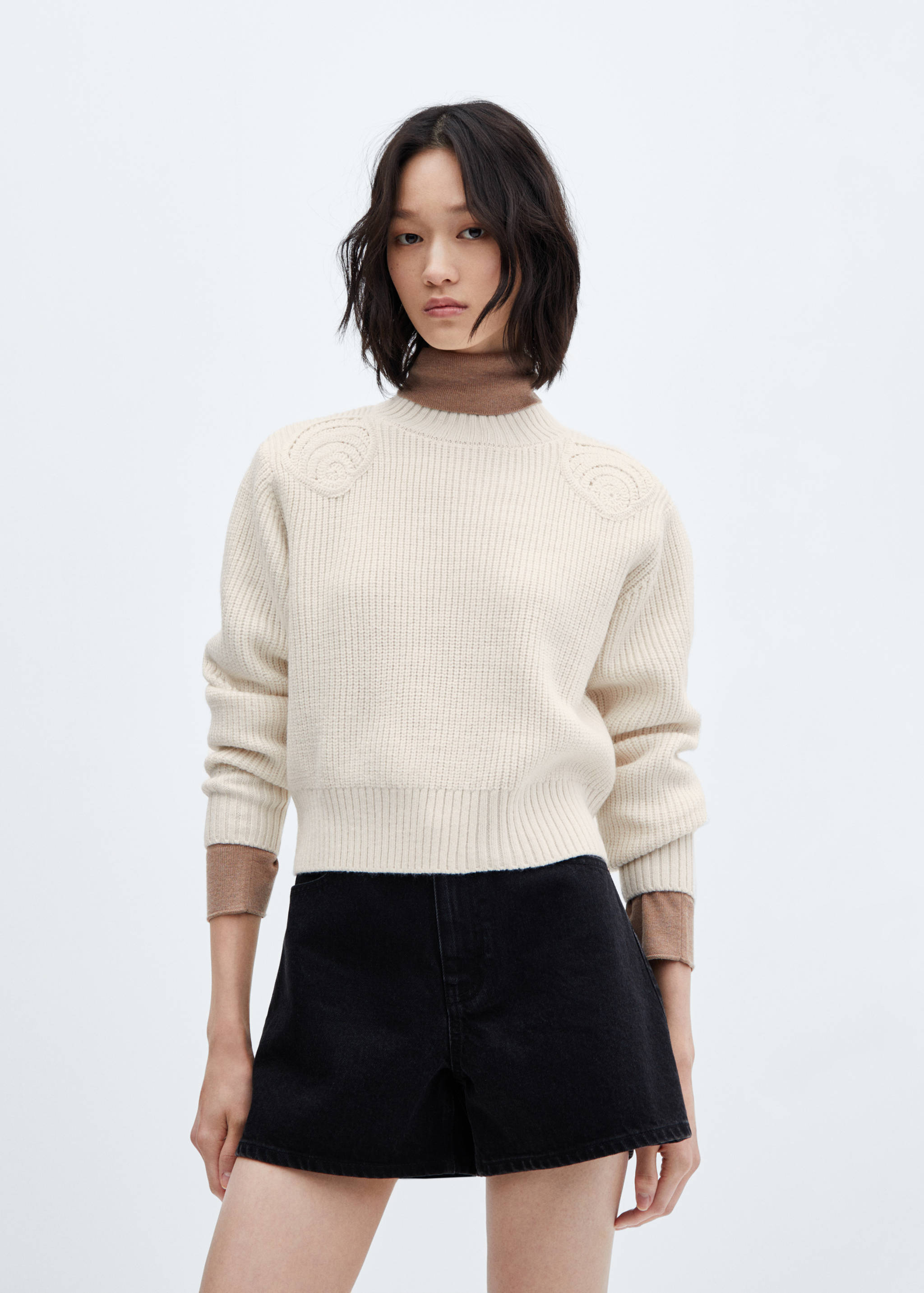 Perkins-neck sweater with shoulder detail - Medium plane