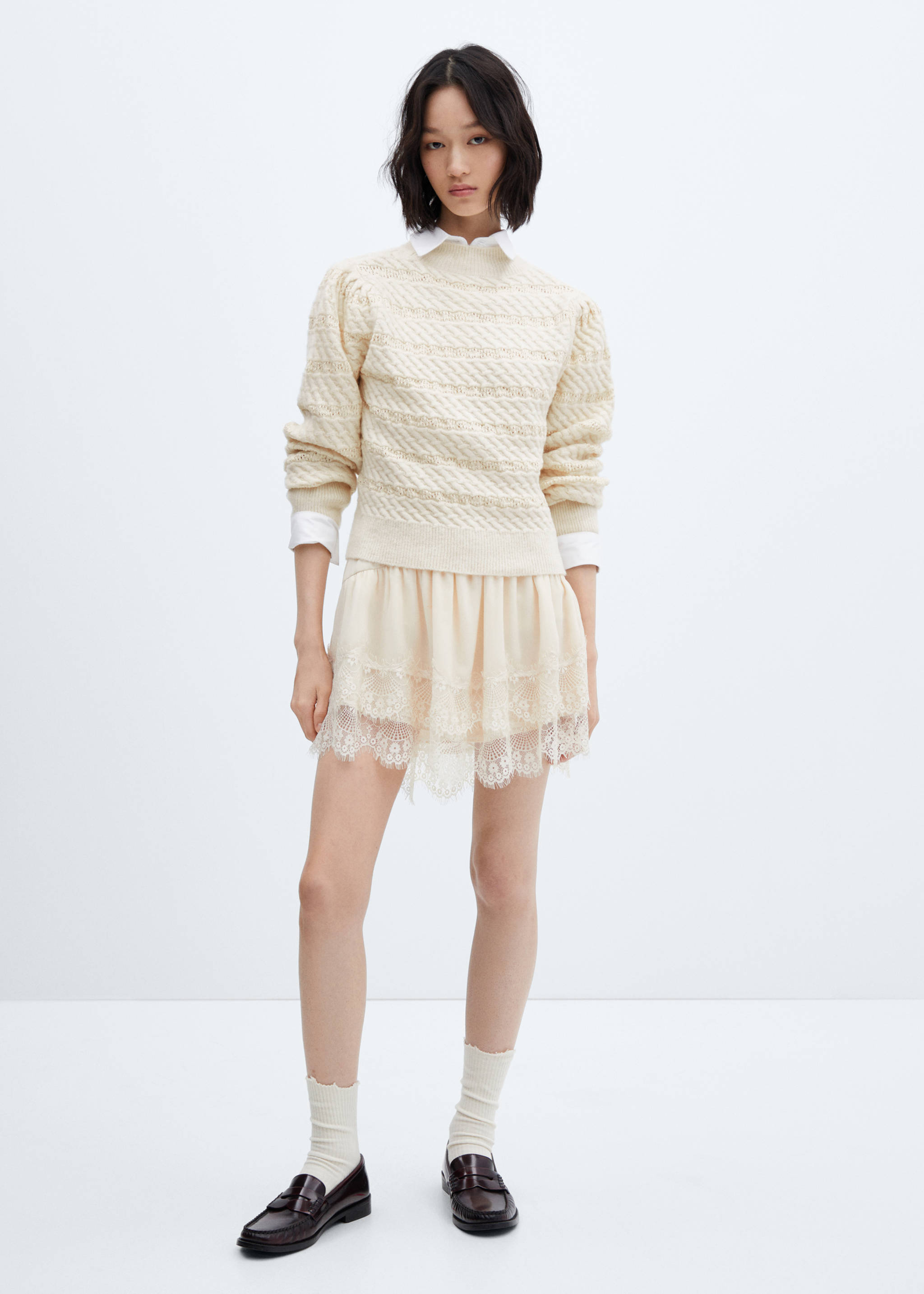 Braided knitted sweater - General plane