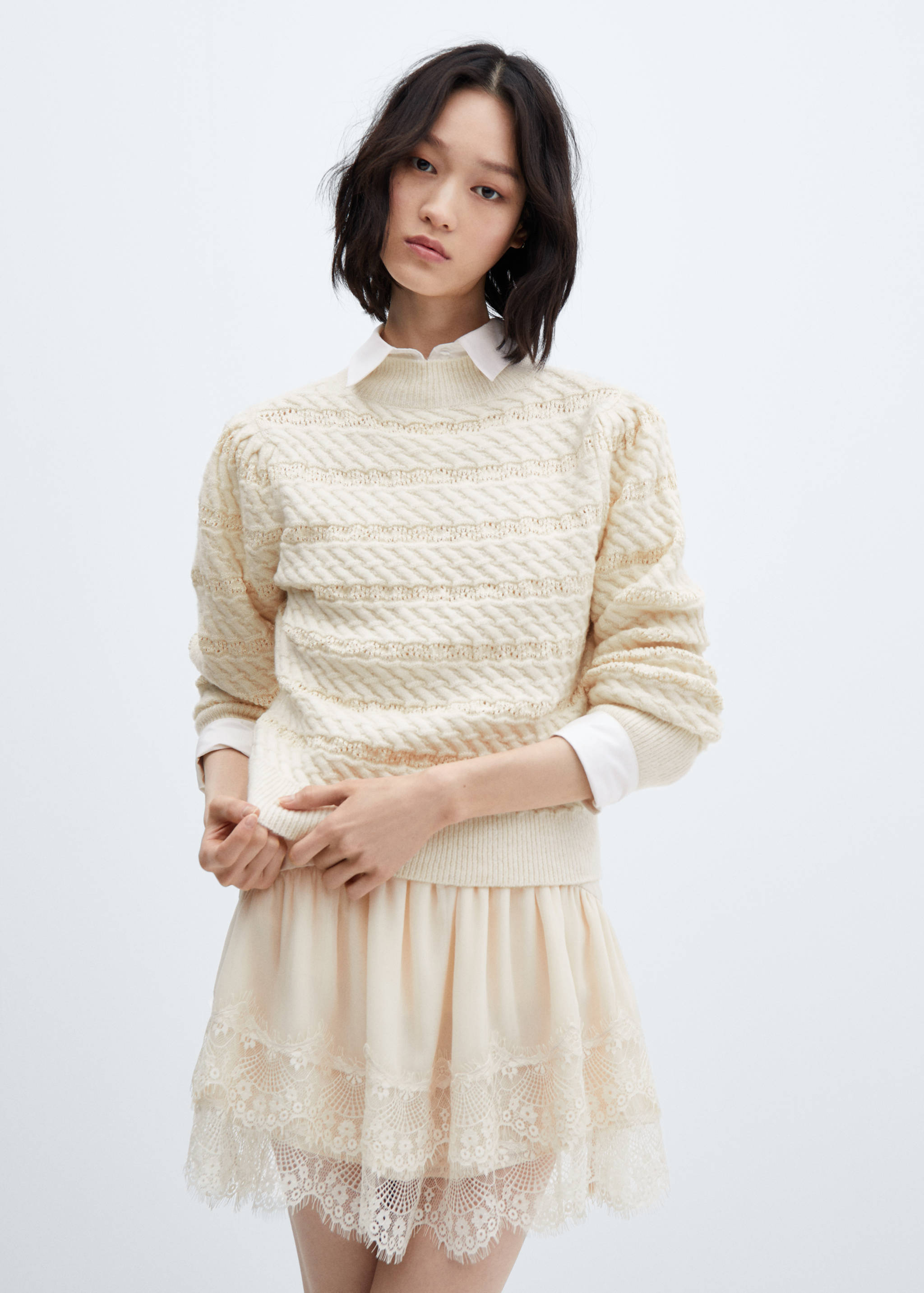 Braided knitted sweater - Medium plane