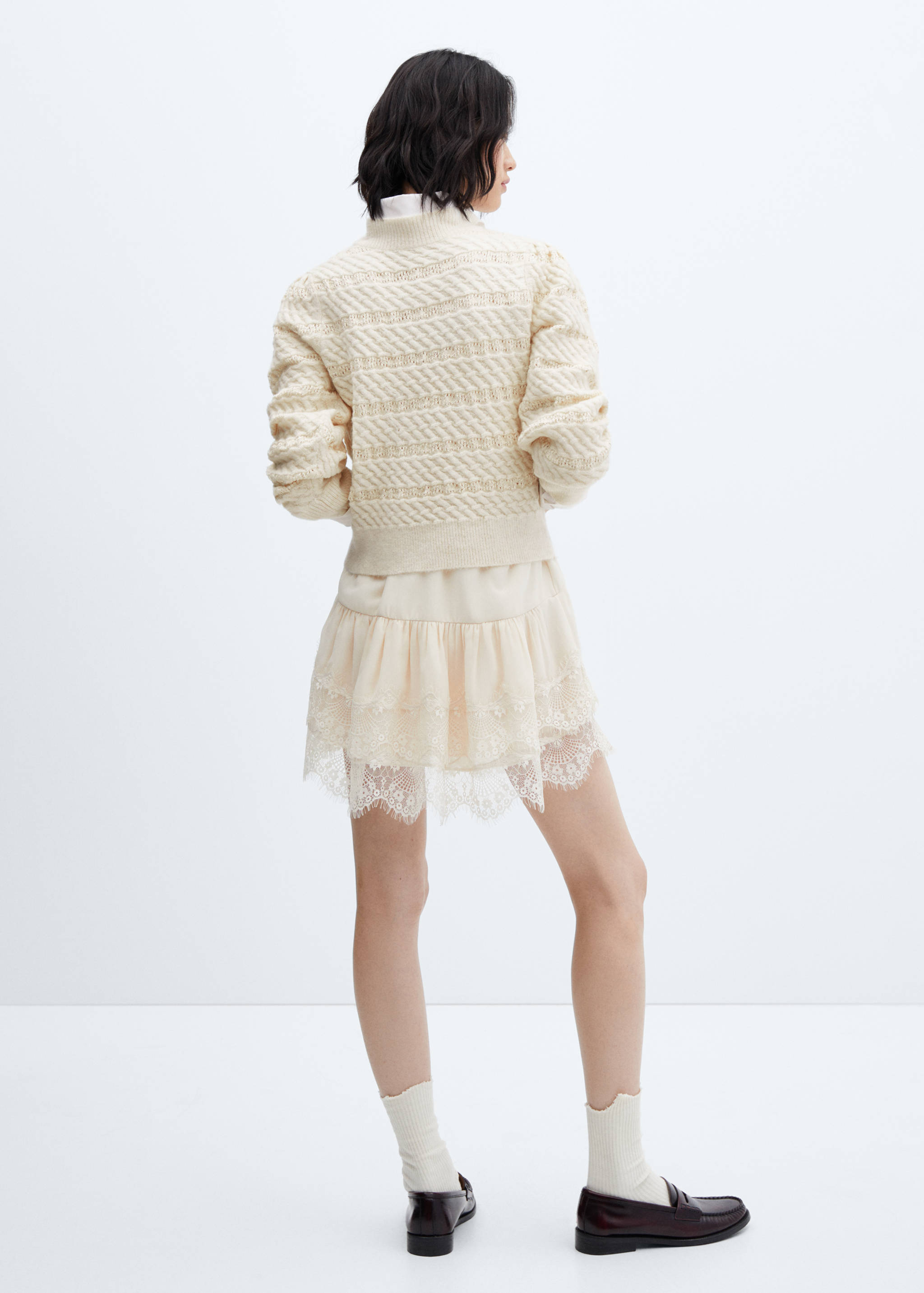 Braided knitted sweater - Reverse of the article