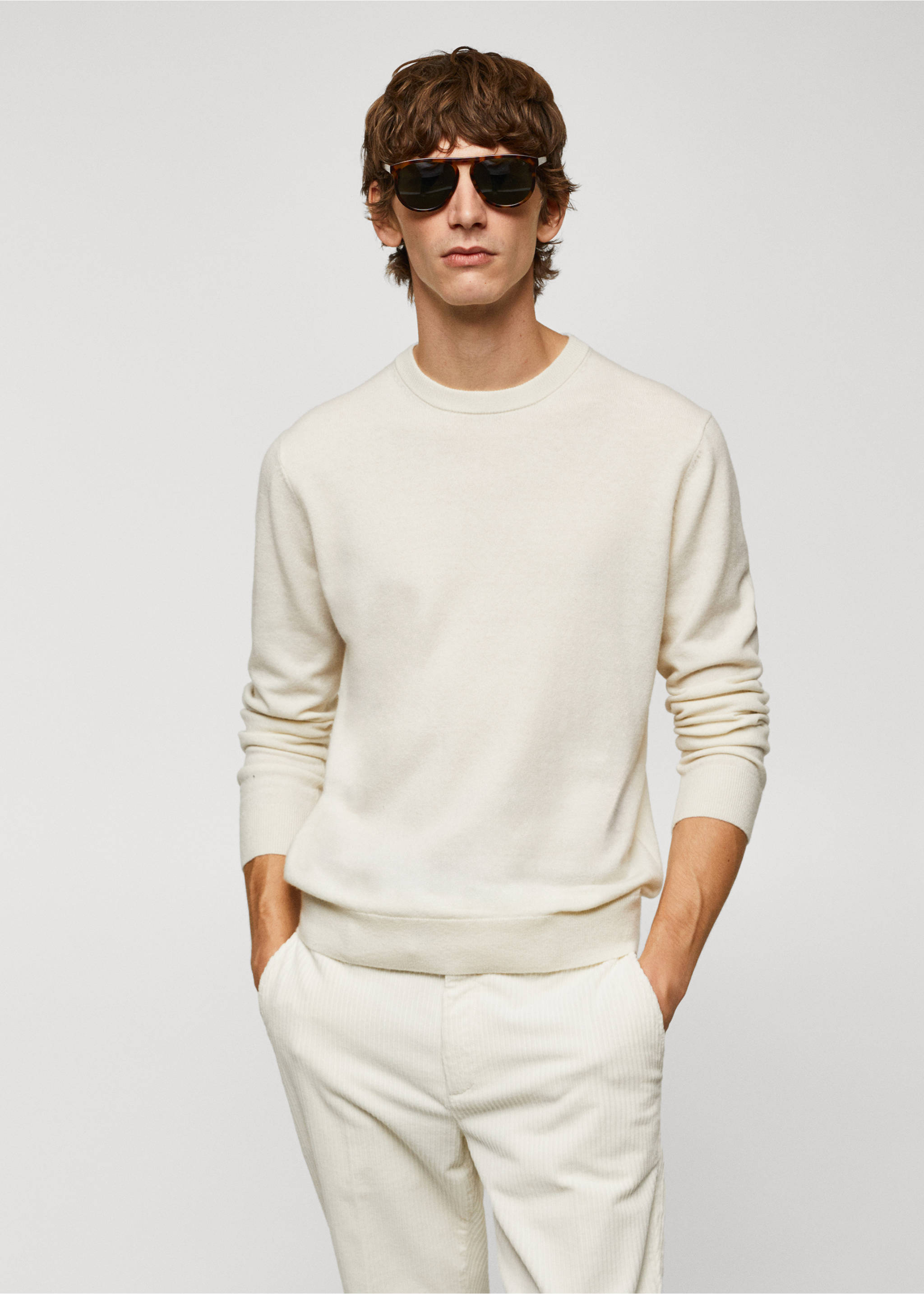 Fine-knit wool-blend sweater - Medium plane, Off White. Ref: 57005962-00.