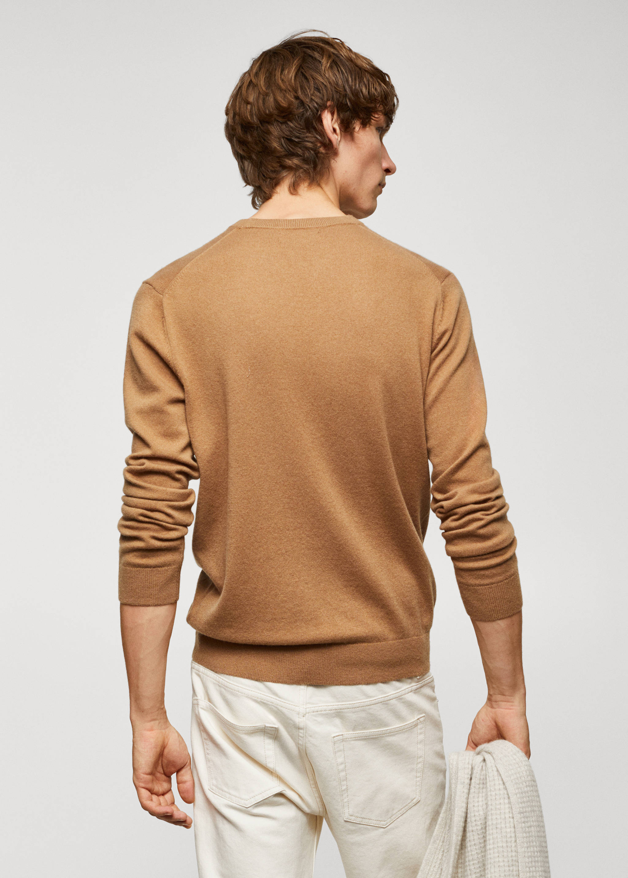 Feinstrickpullover aus Wollgemisch - Rückseite des Artikels