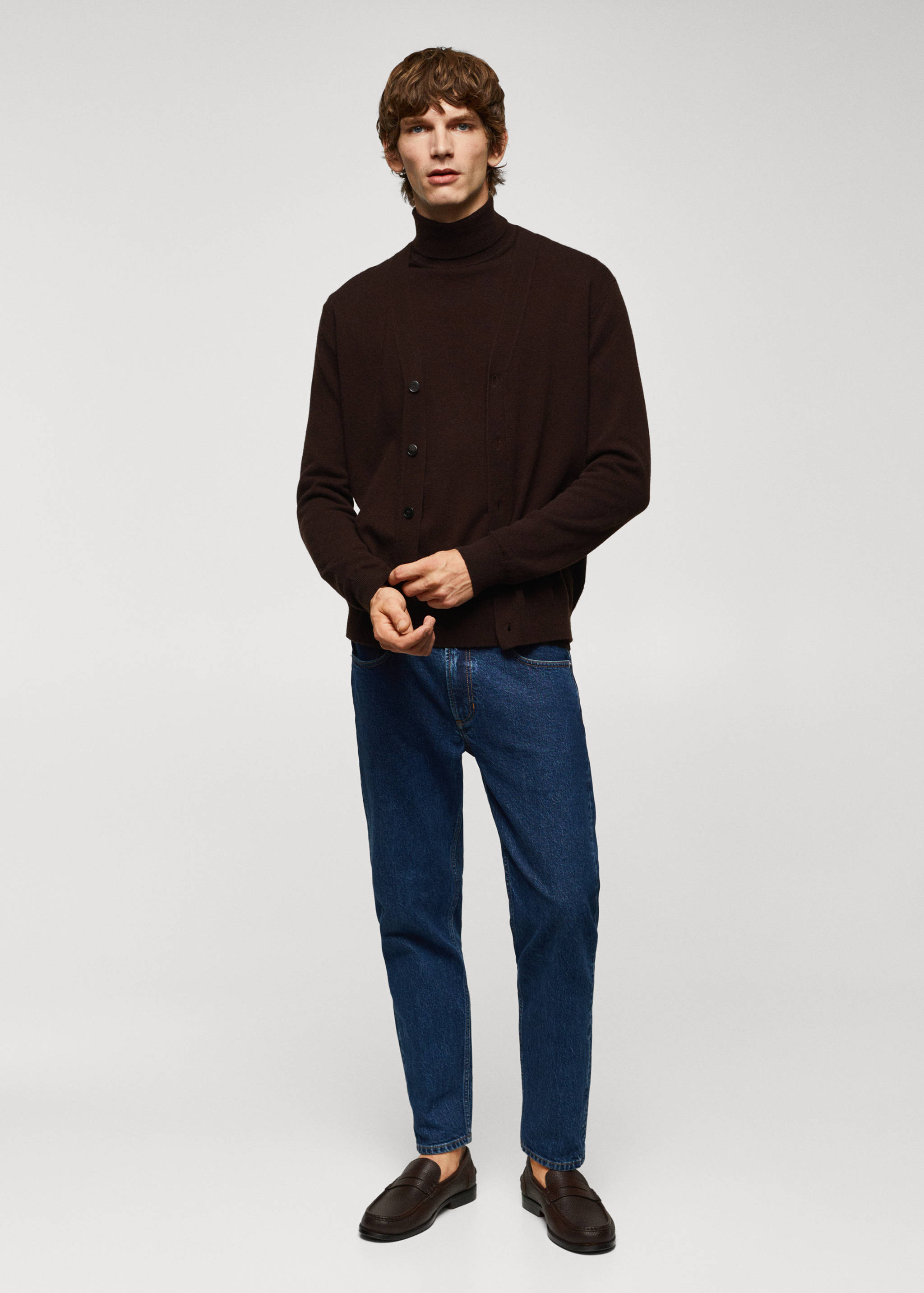 Turtleneck wool sweater - General plane