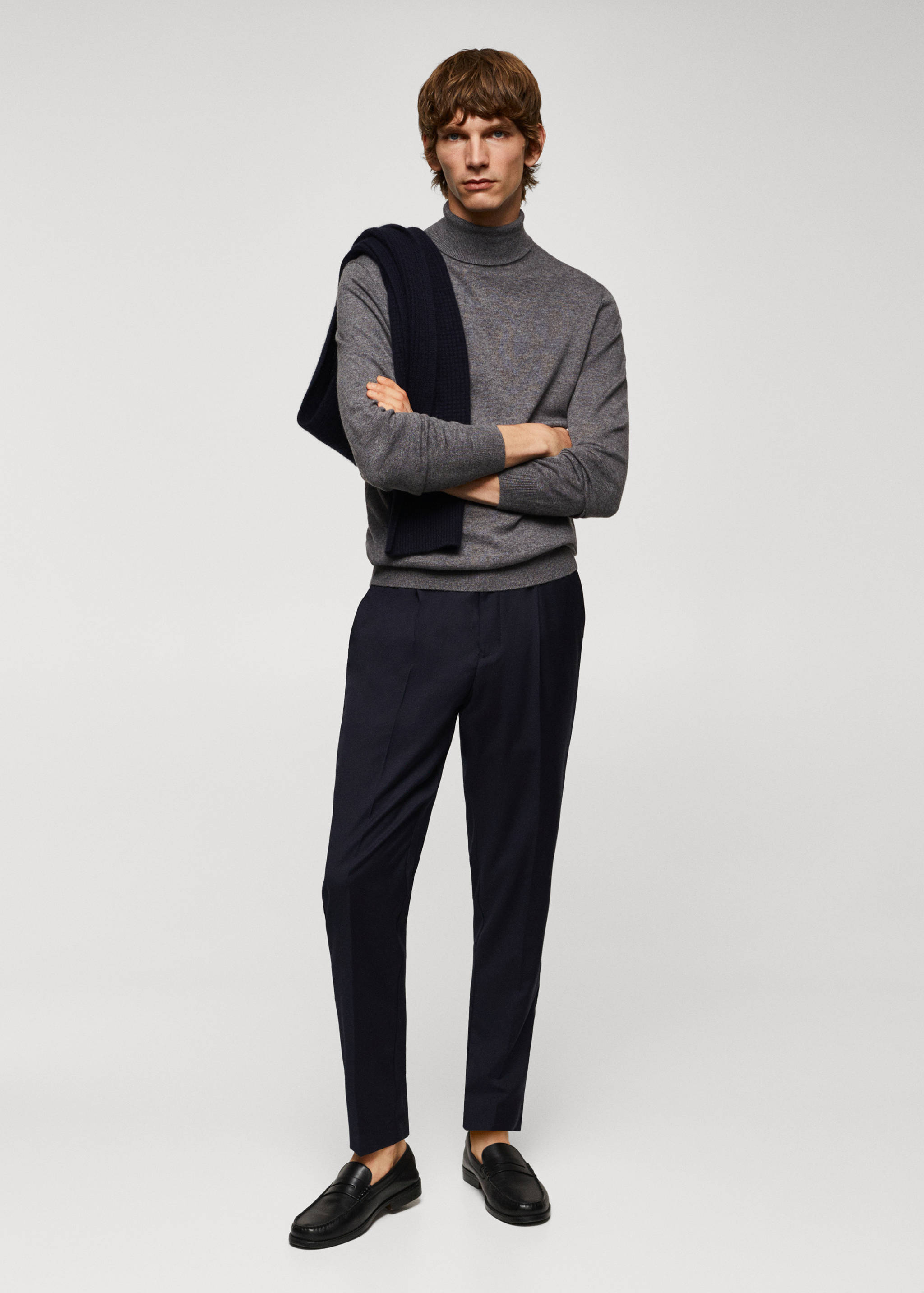 Turtleneck wool sweater - General plane