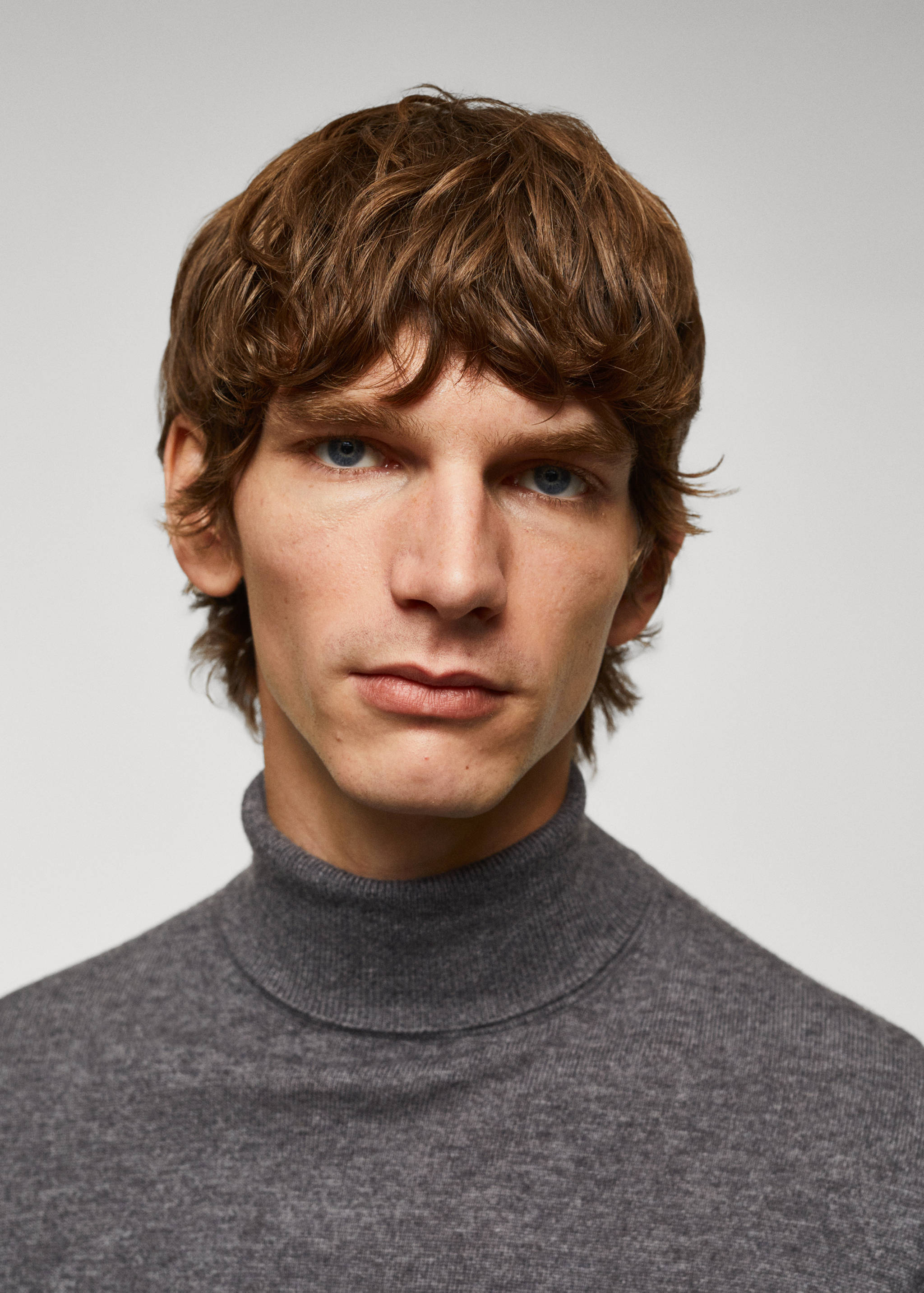 Turtleneck wool sweater - Details of the article 1