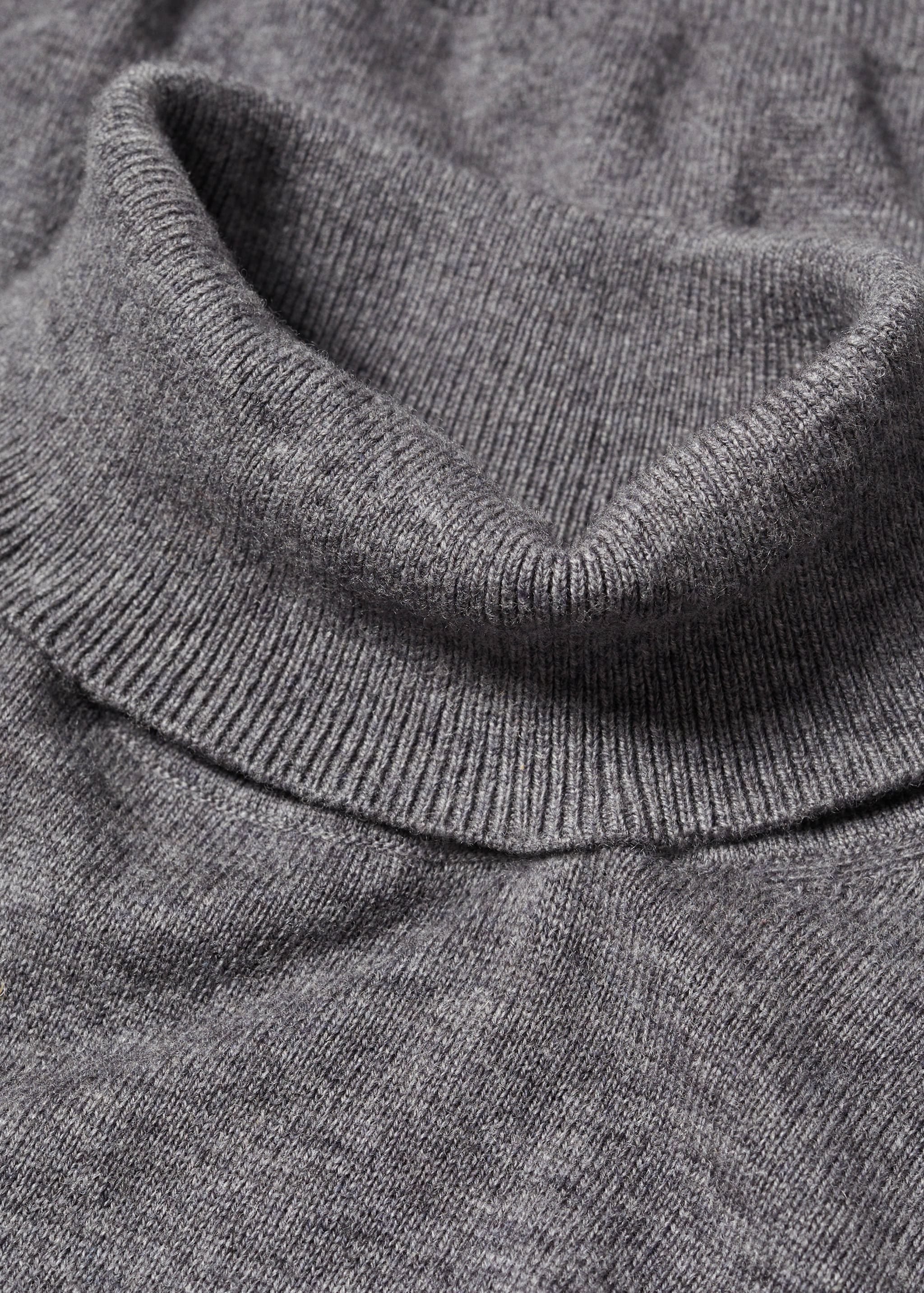 Turtleneck wool sweater - Details of the article 8