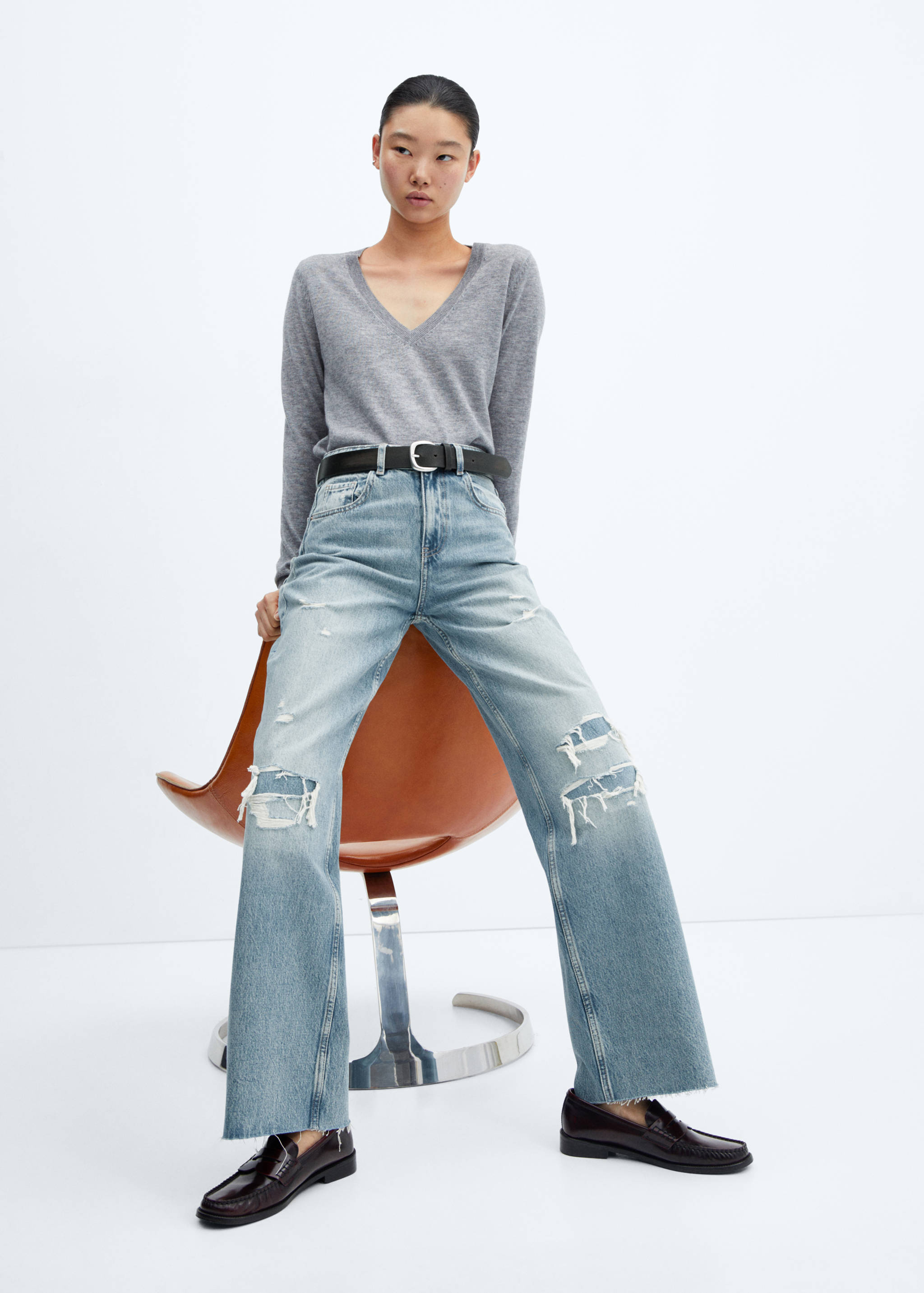 Decorative ripped wide leg jeans - Details of the article 2