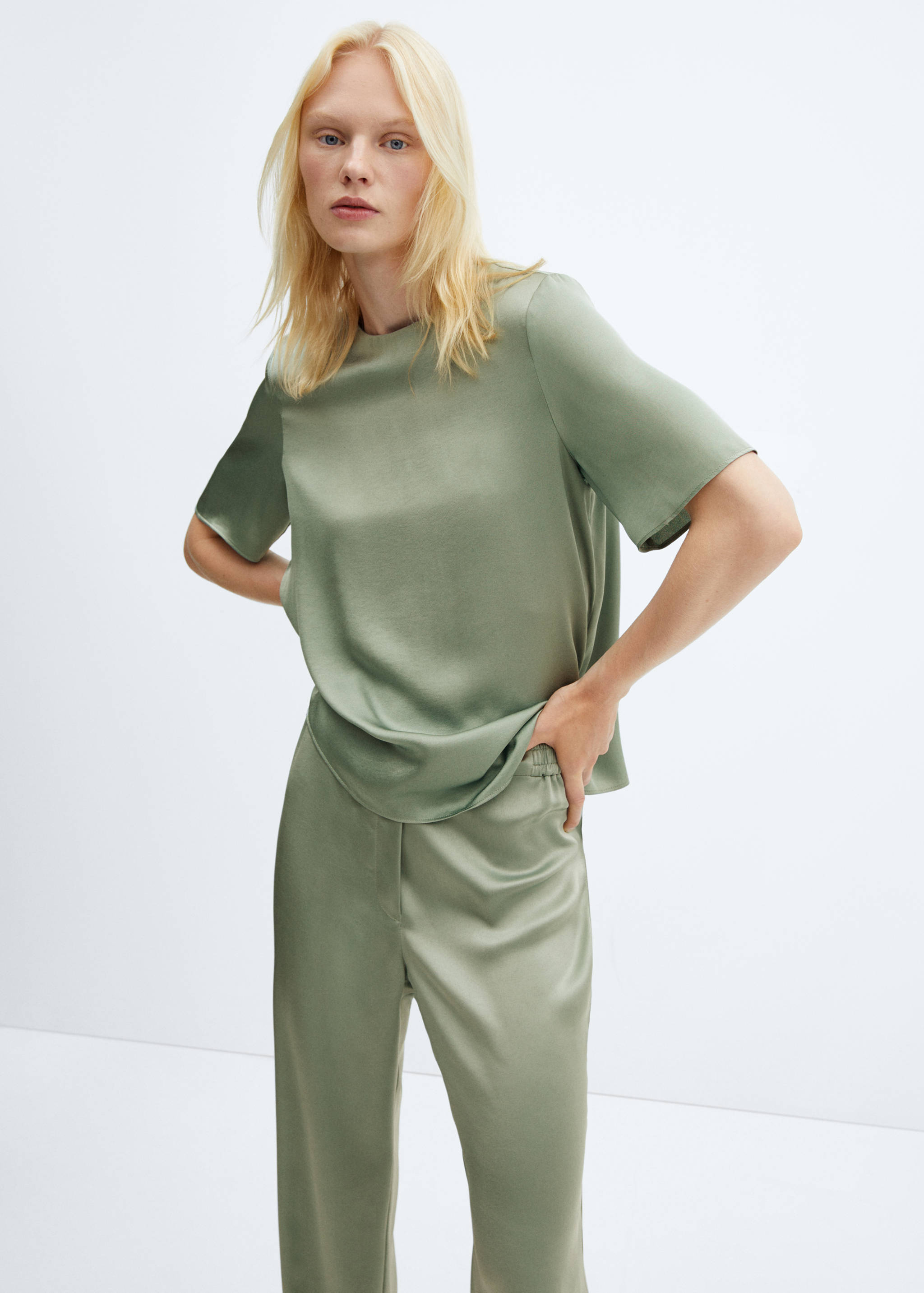 Satin trousers with elastic waist - Details of the article 1