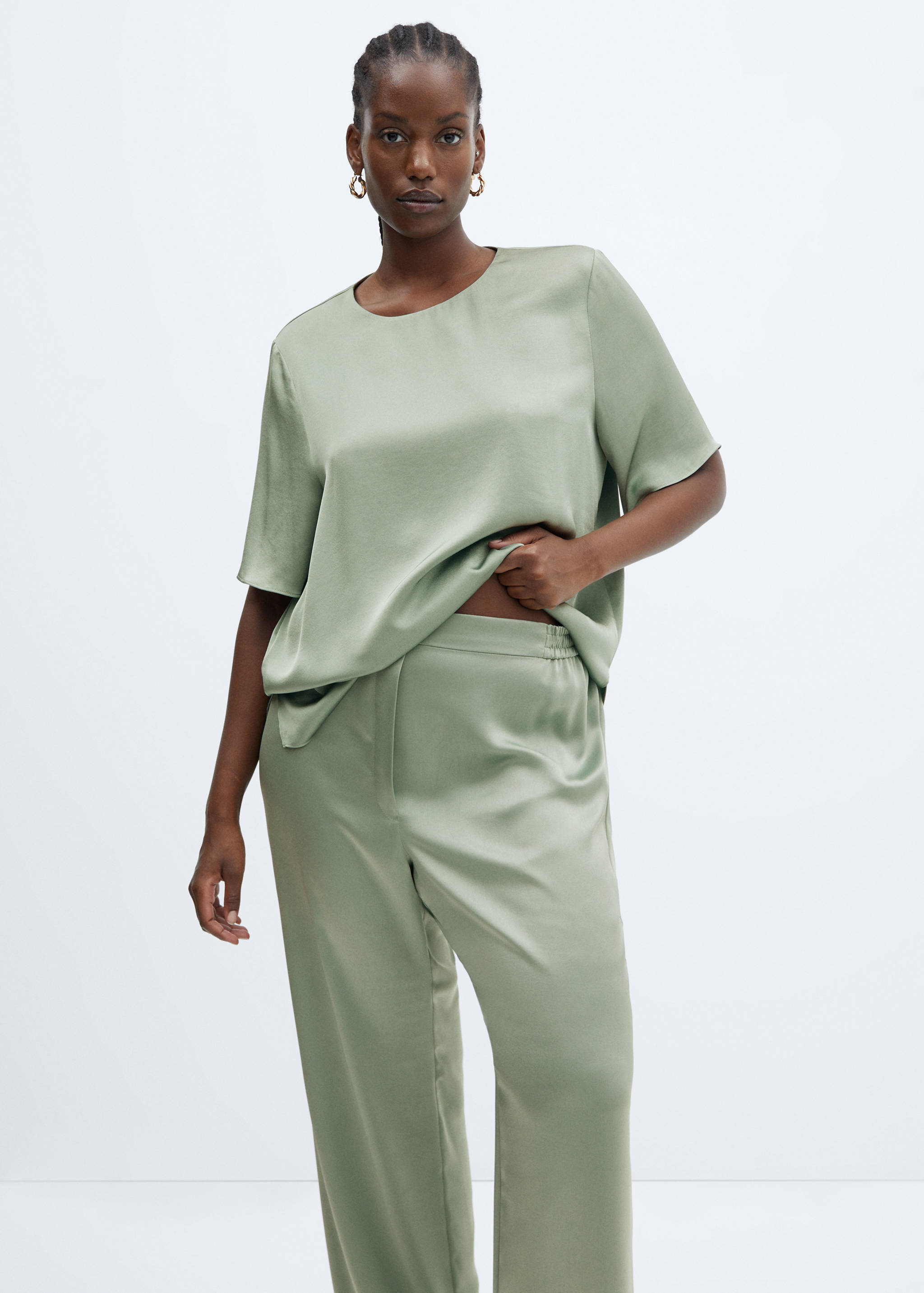 Satin trousers with elastic waist - Details of the article 5