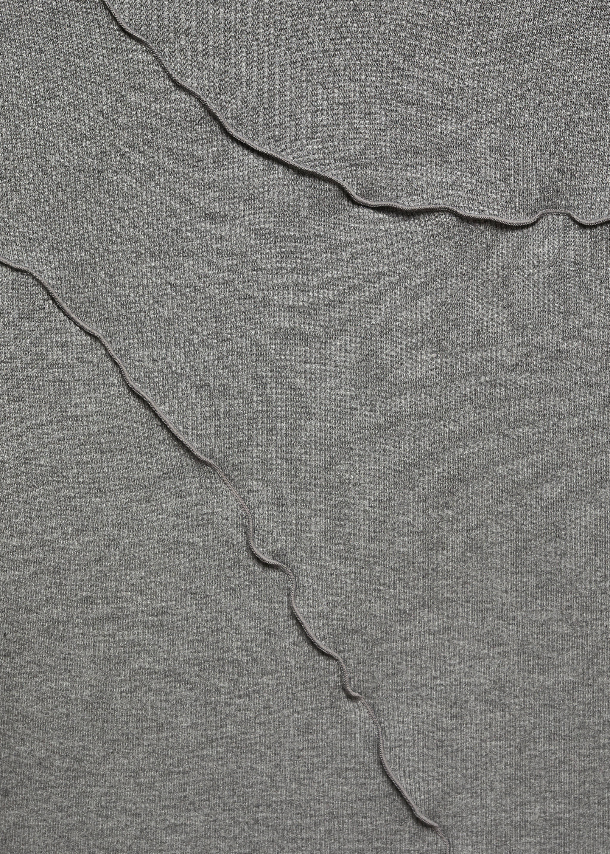 Ribbed T-shirt with decorative seams - Details of the article 8
